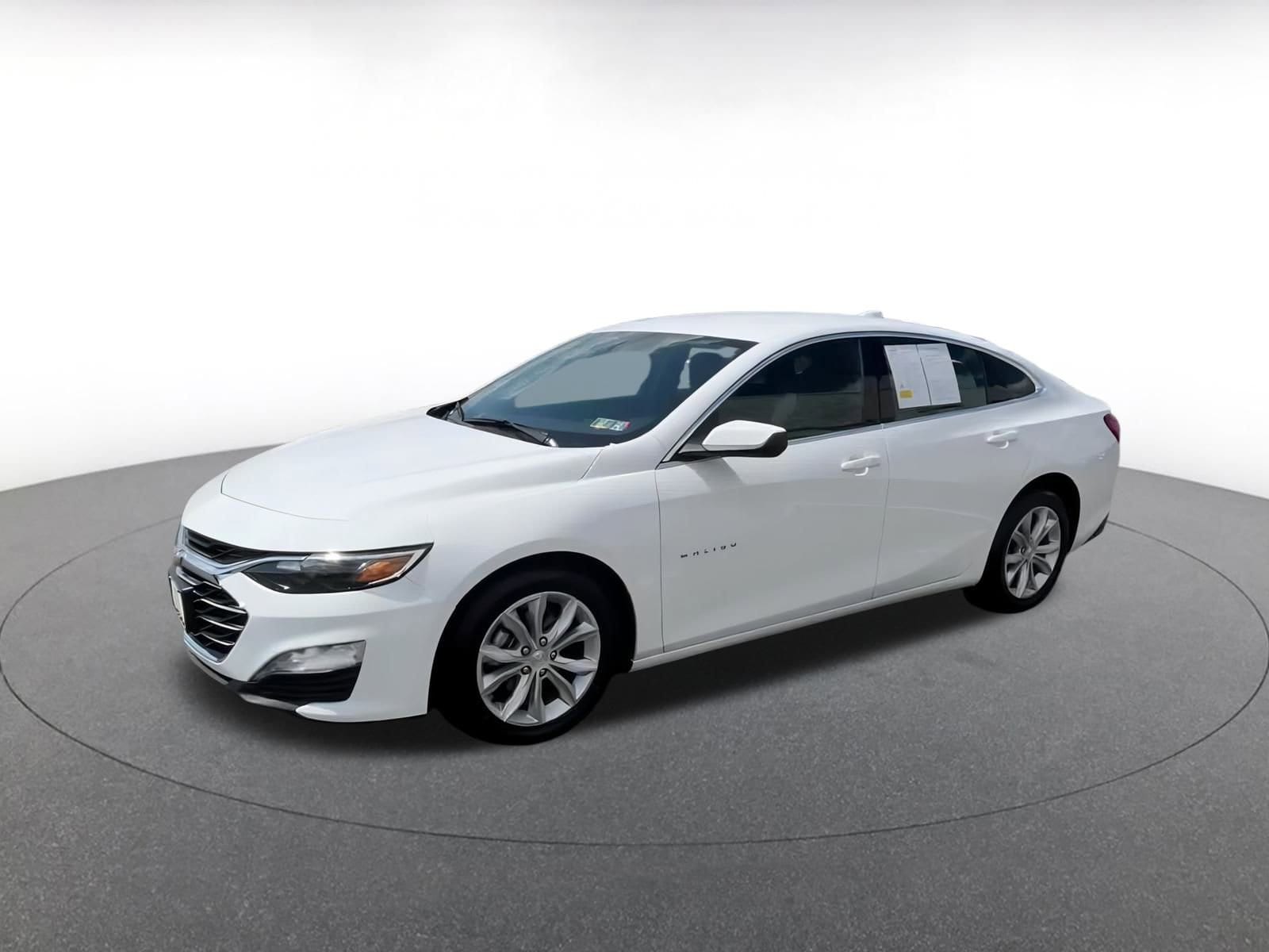 Thumbnail: 2024 Chevrolet Malibu - 7