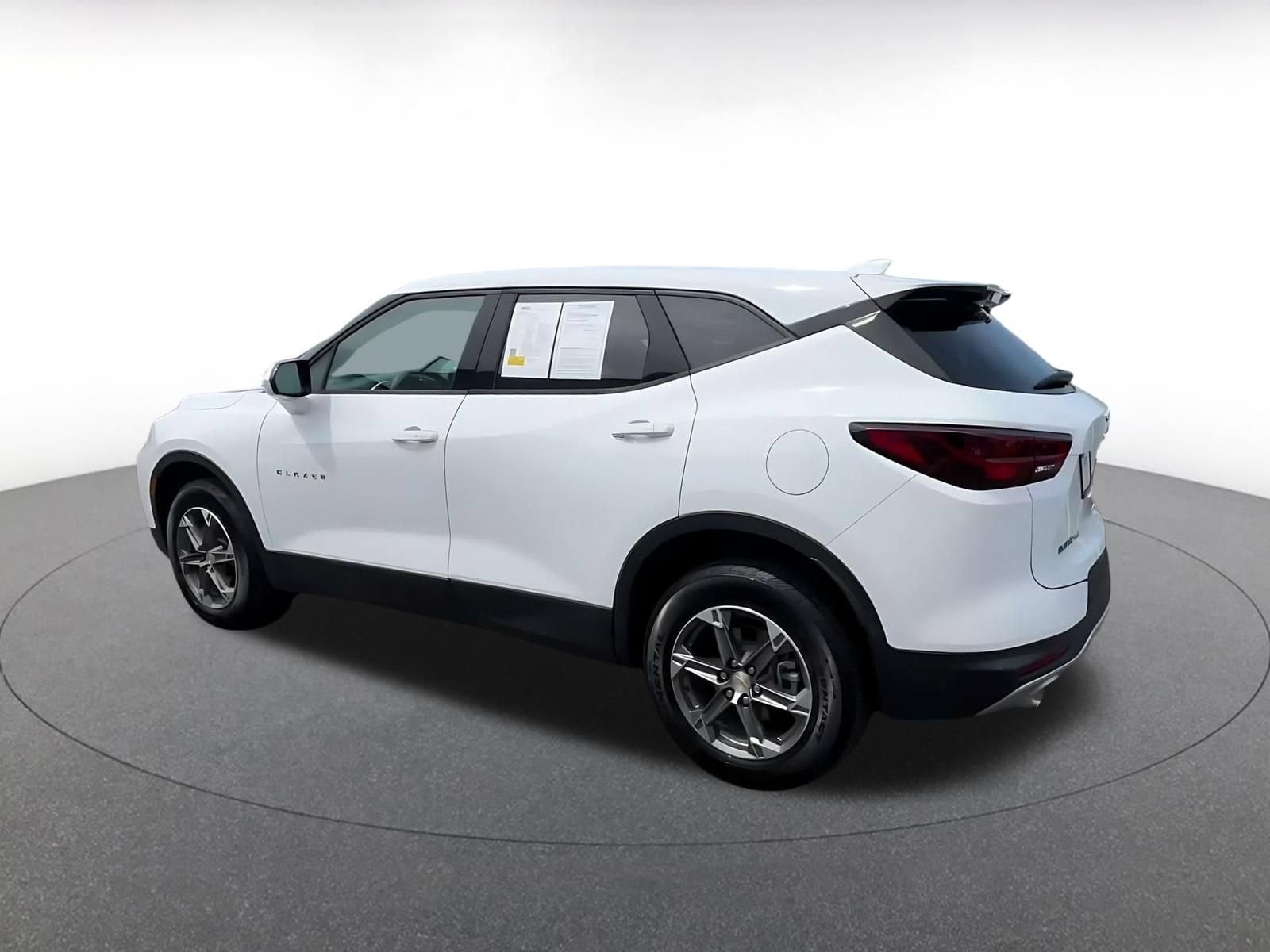 Thumbnail: 2026 Chevrolet Blazer - 10