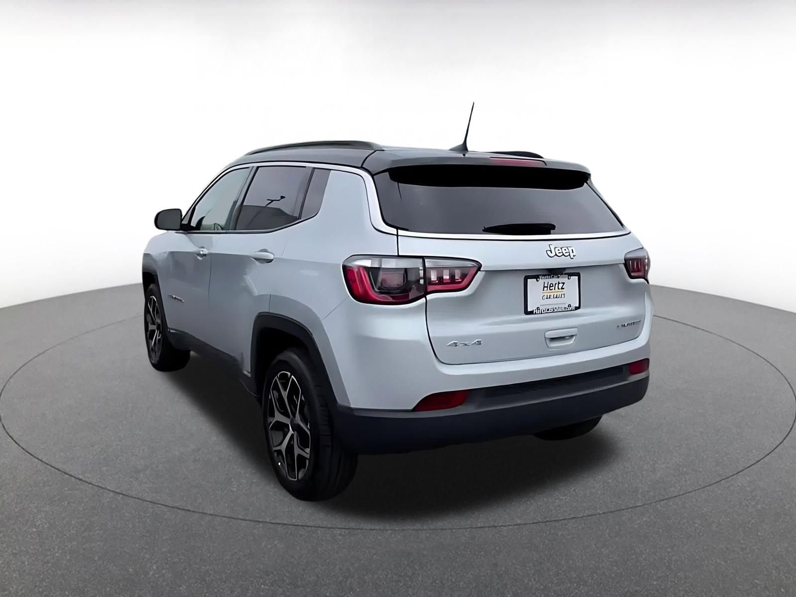 Thumbnail: 2025 Jeep Compass - 11