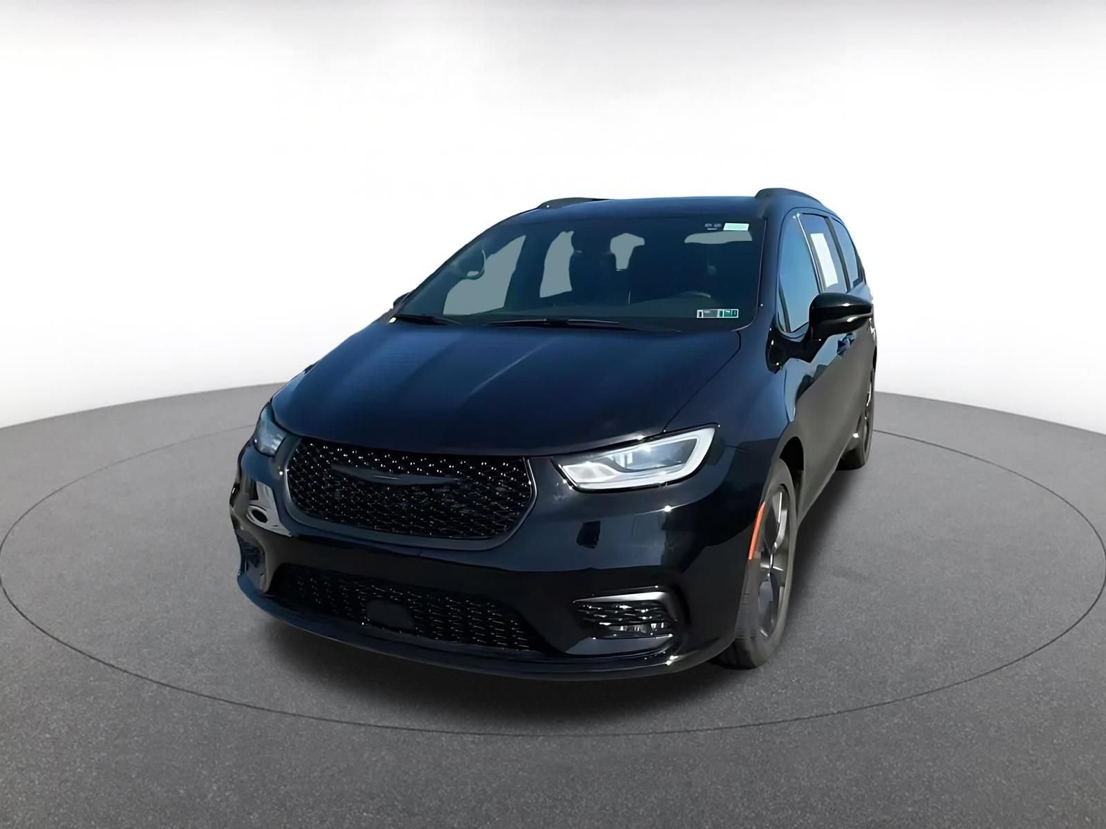Thumbnail: 2025 Chrysler Pacifica - 6