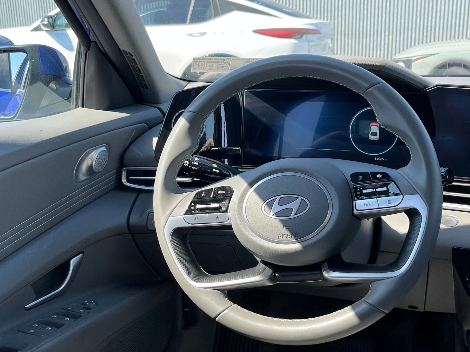 Thumbnail: 2025 Hyundai Elantra - 28