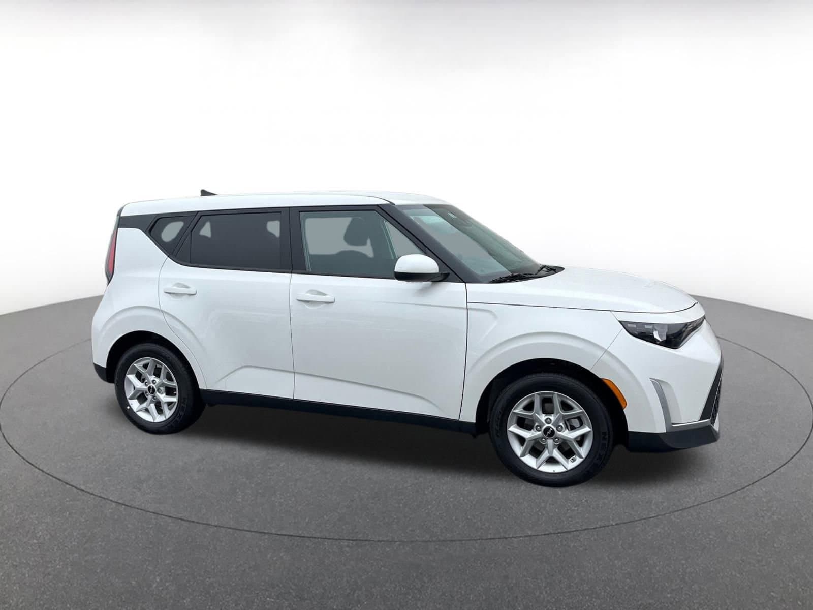 Thumbnail: 2025 Kia Soul - 1