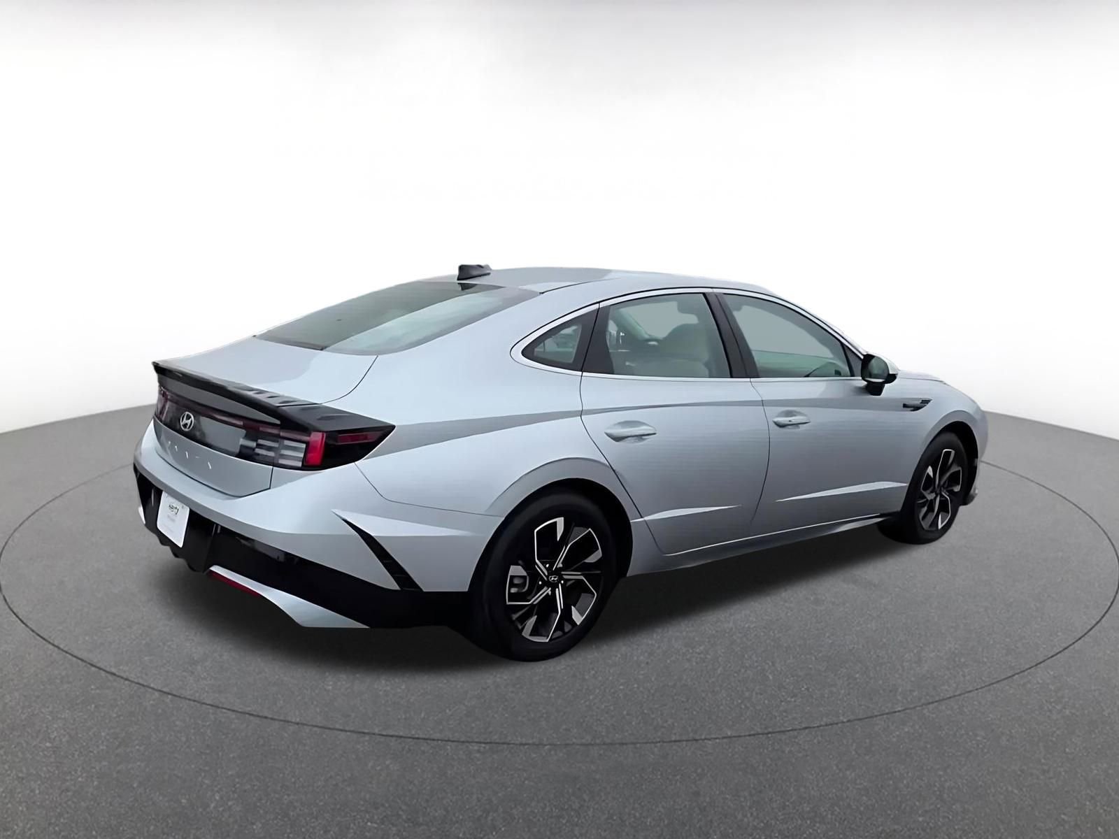 Thumbnail: 2025 Hyundai Sonata - 13