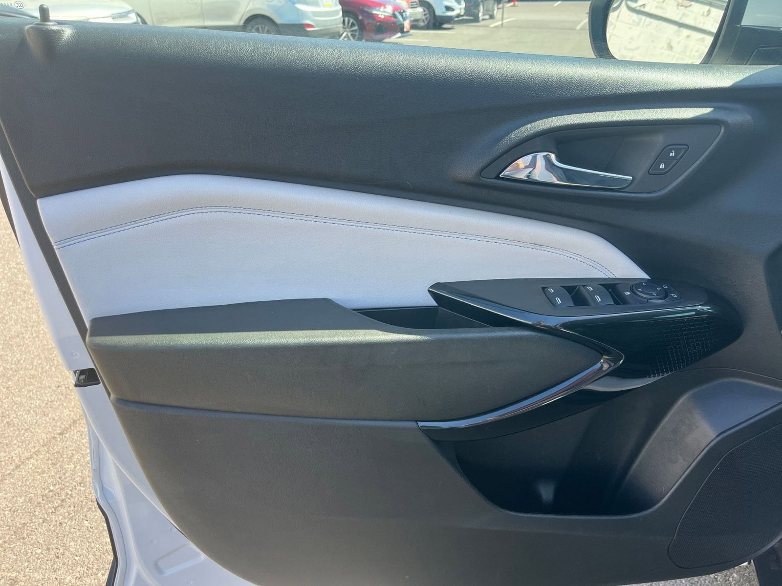 Thumbnail: 2025 Chevrolet Trax - 18