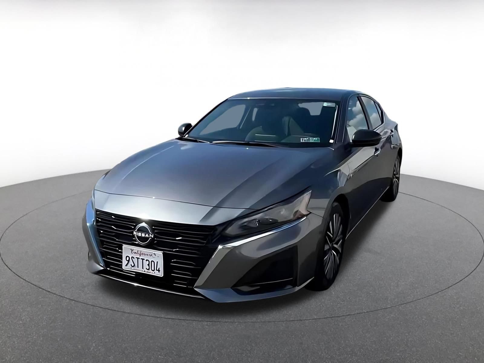Thumbnail: 2025 Nissan Altima - 5