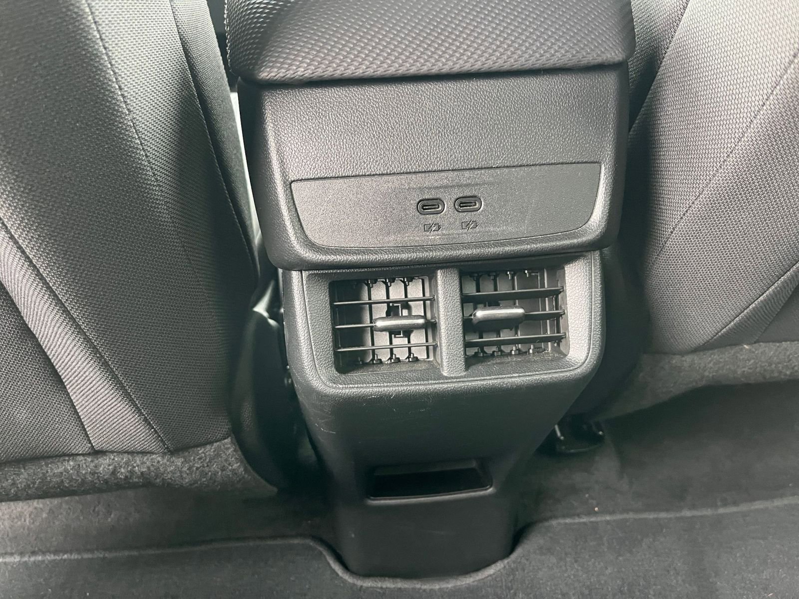 Thumbnail: 2025 Chevrolet Equinox - 23