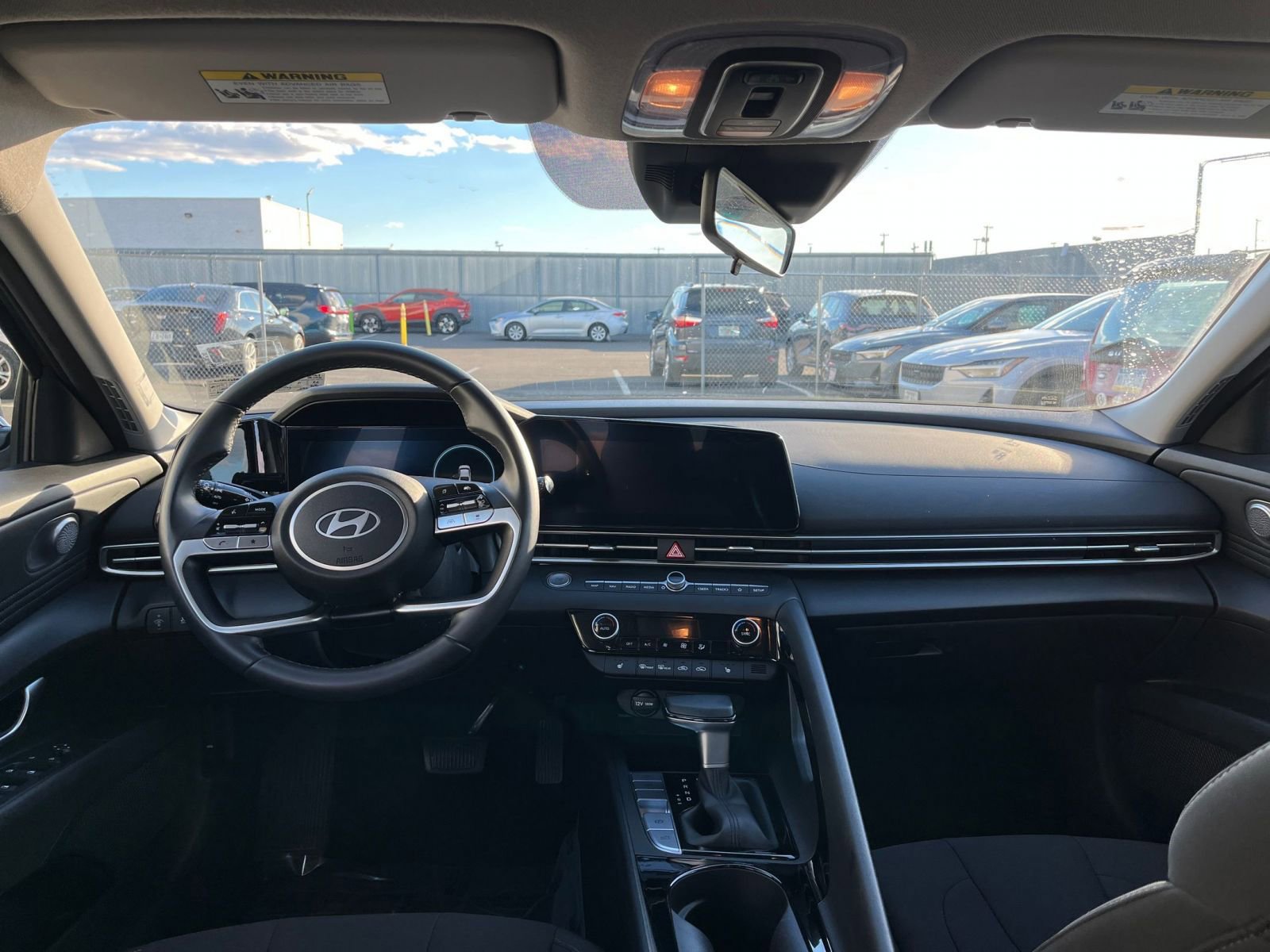 Thumbnail: 2025 Hyundai Elantra - 32