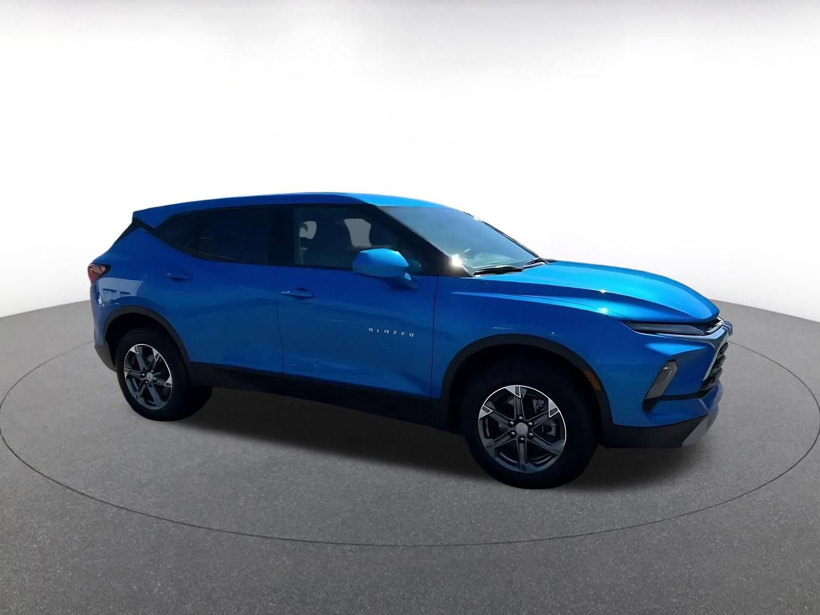 Thumbnail: 2026 Chevrolet Blazer - 2