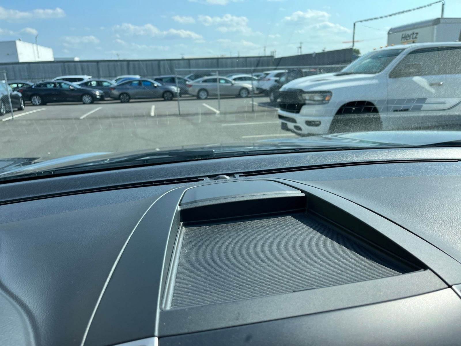 Thumbnail: 2024 Ford Edge - 18