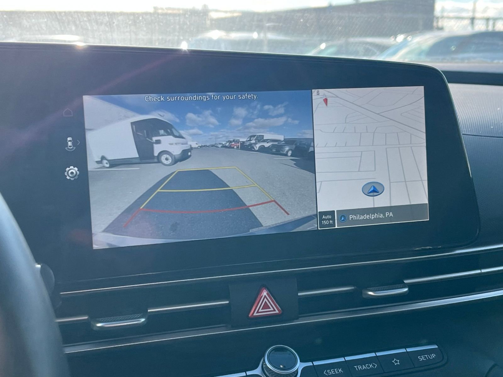 Thumbnail: 2025 Hyundai Elantra - 17