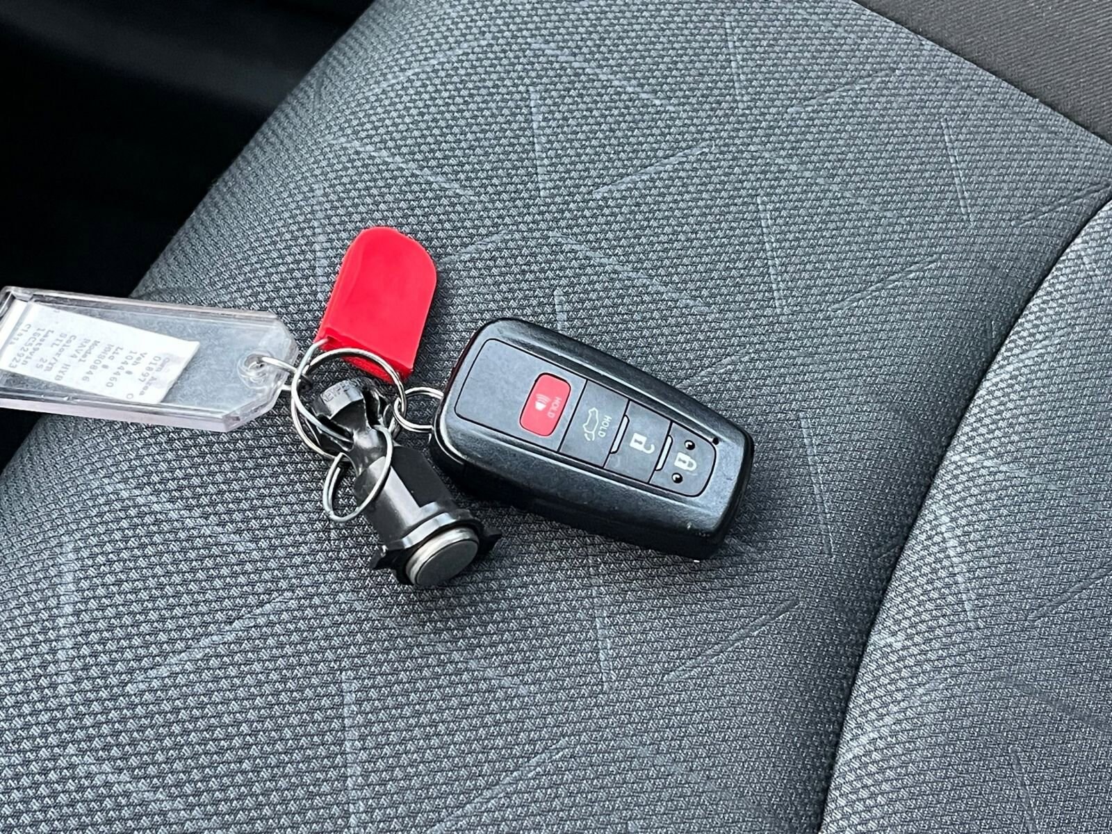 Thumbnail: 2025 Toyota RAV4 - 22