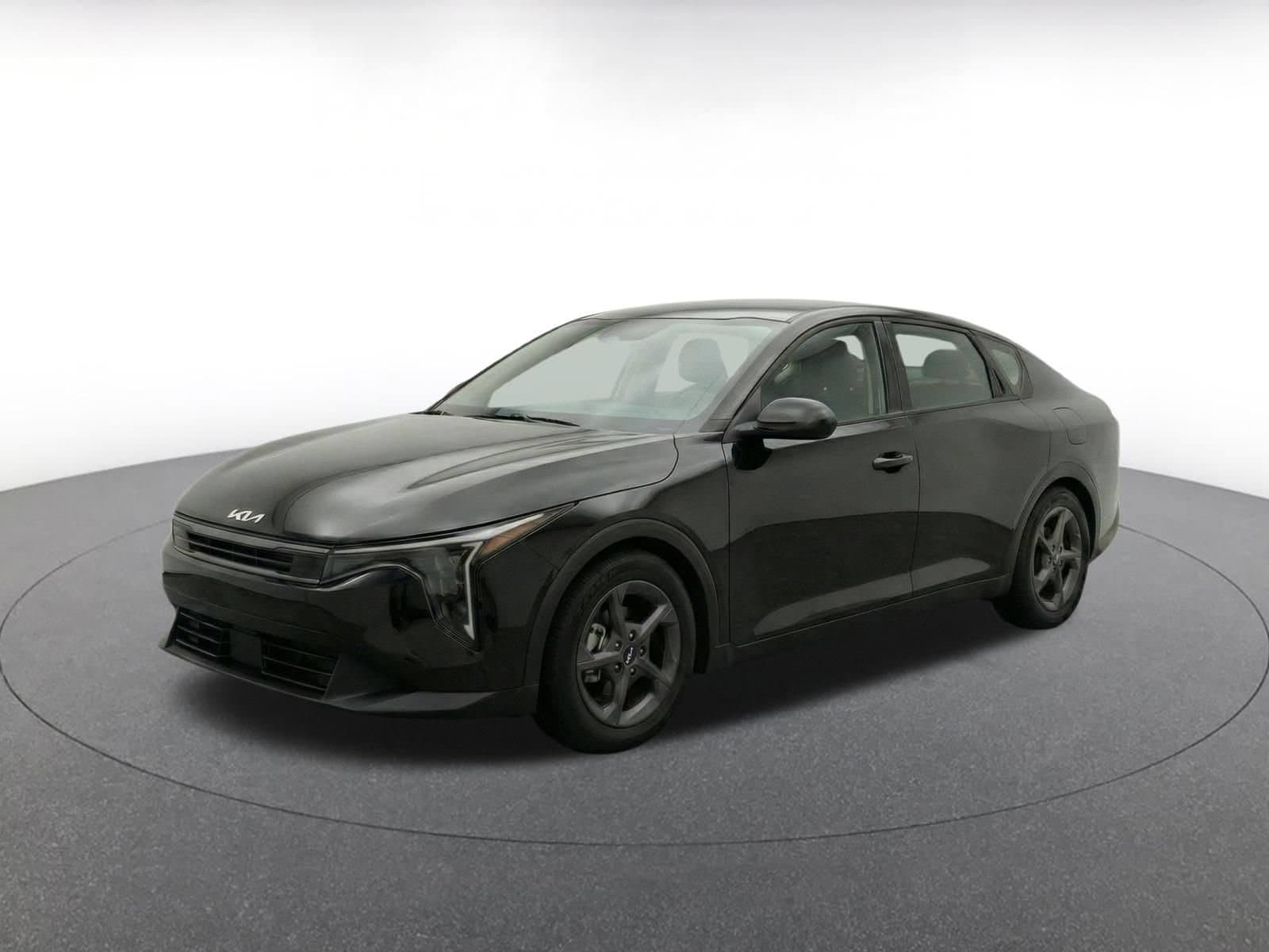 Thumbnail: 2025 Kia K4 - 3