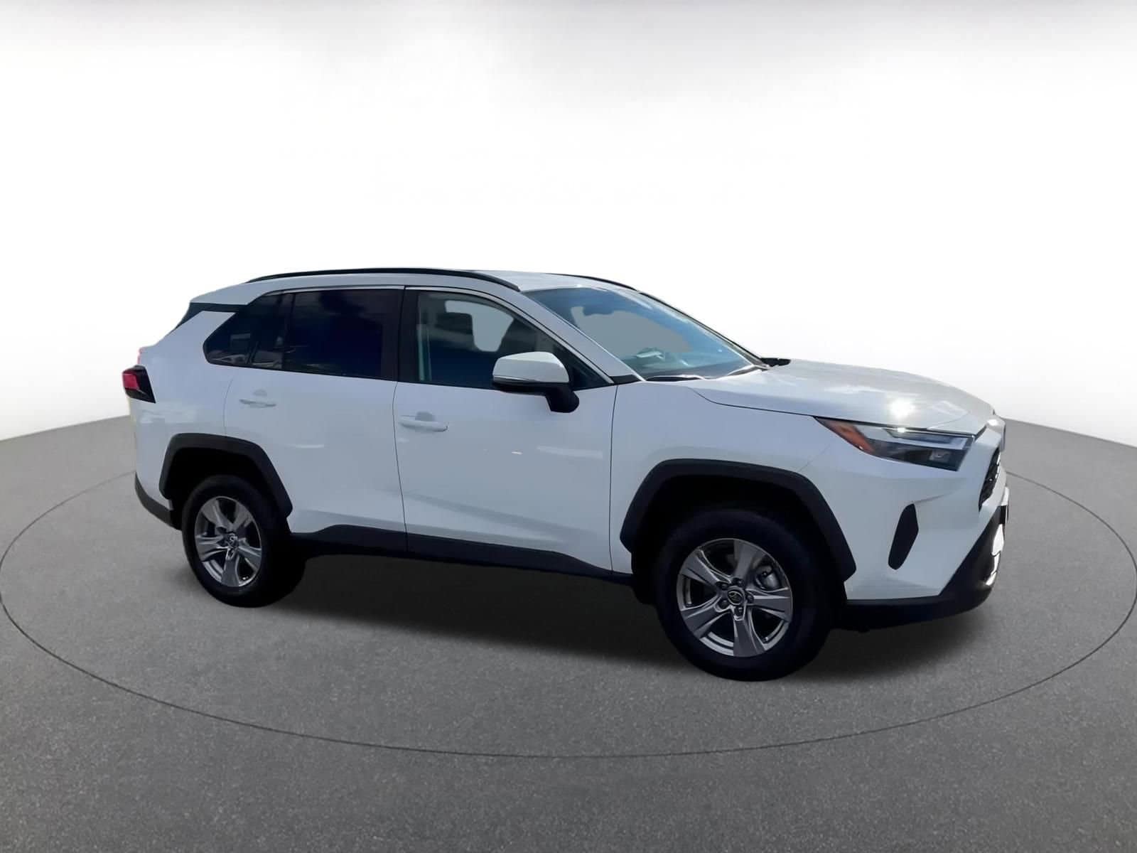 Thumbnail: 2025 Toyota RAV4 - 2