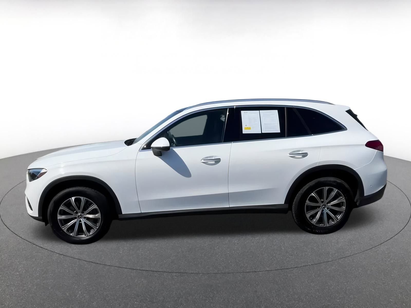 Thumbnail: 2024 Mercedes-Benz GLC - 8