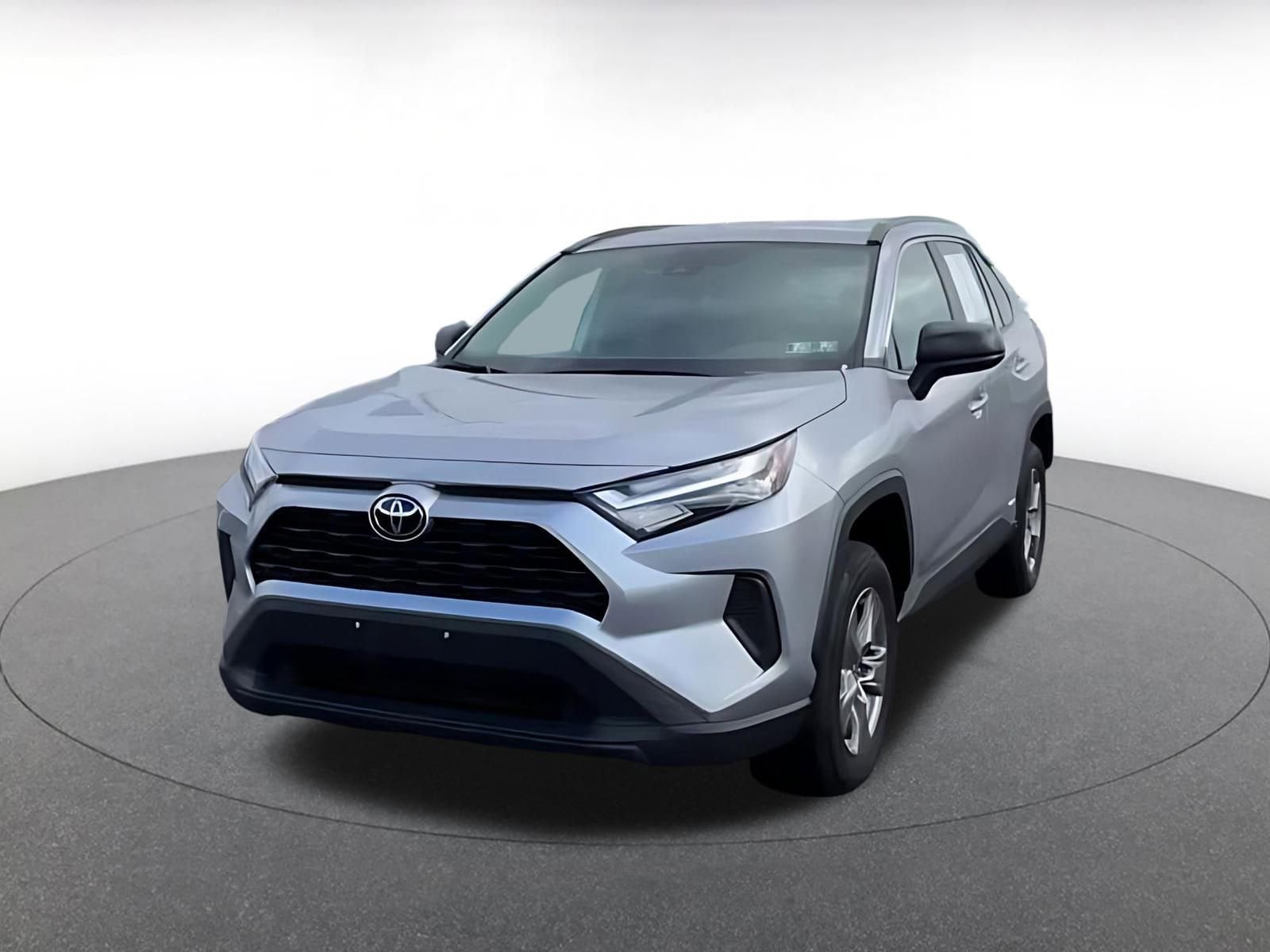 Thumbnail: 2025 Toyota RAV4 - 6