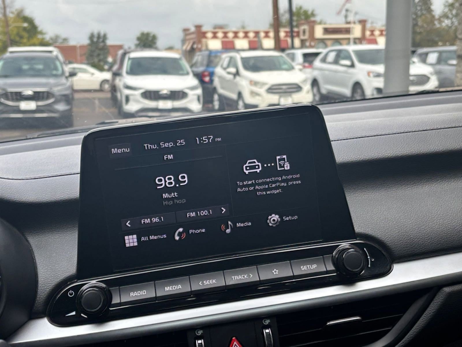 Thumbnail: 2024 Kia Forte - 21