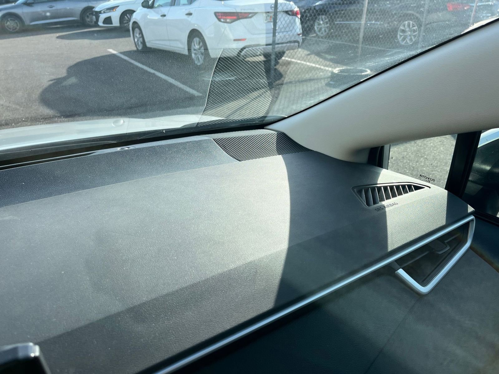 Thumbnail: 2025 Toyota Corolla - 34