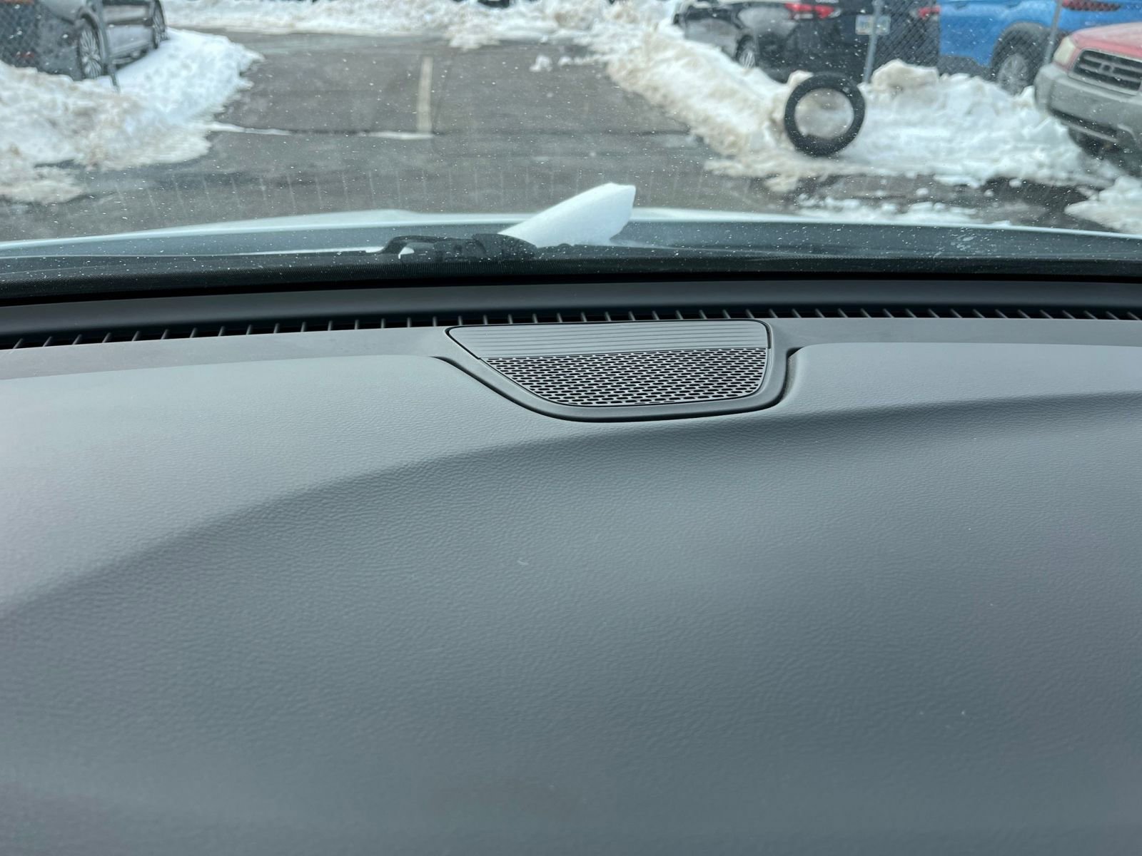 Thumbnail: 2023 Chrysler Pacifica - 20