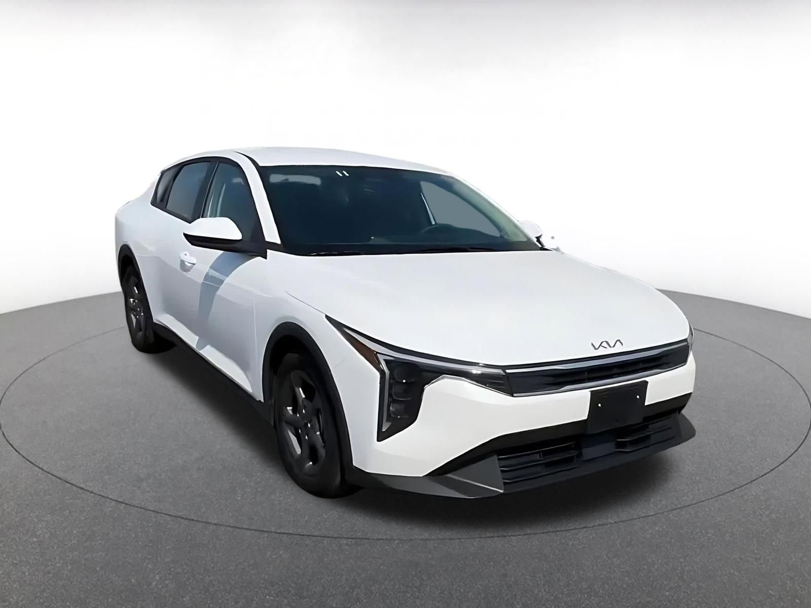 Thumbnail: 2025 Kia K4 - 3