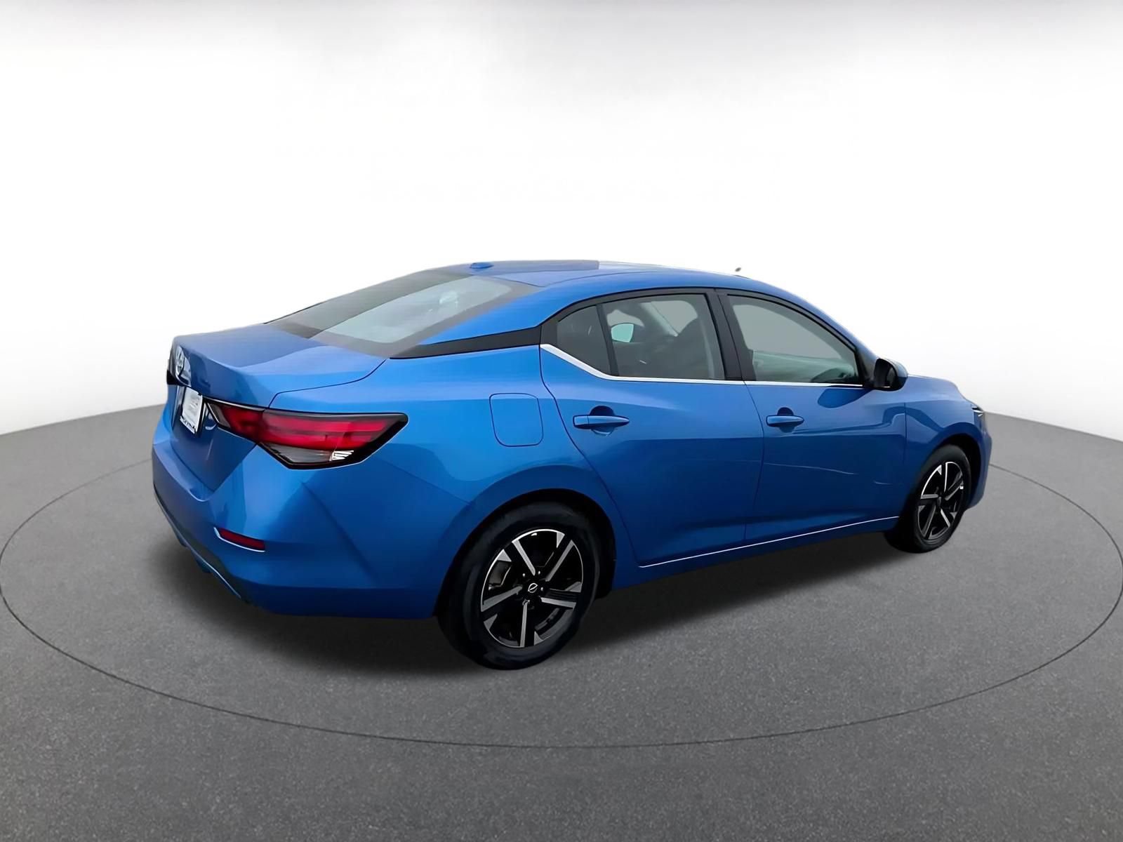 Thumbnail: 2025 Nissan Sentra - 14