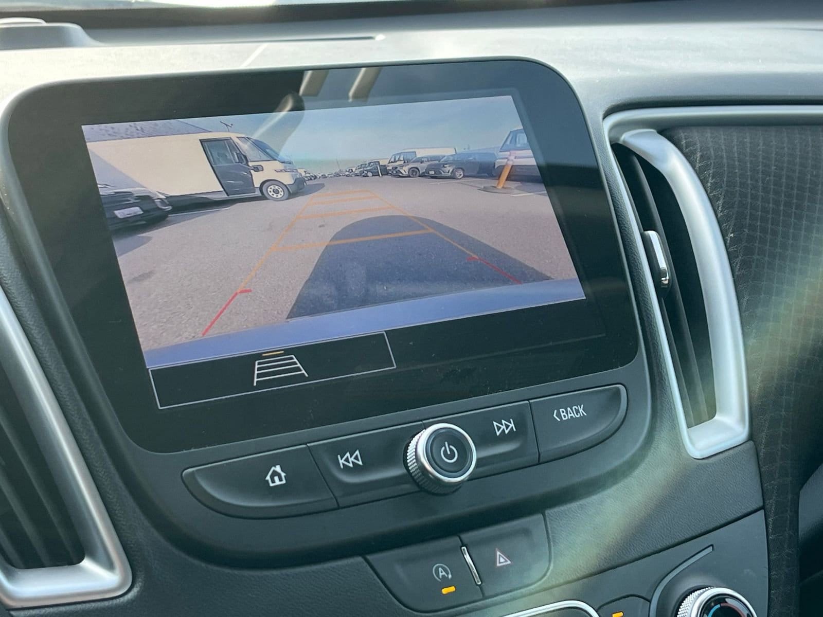 Thumbnail: 2024 Chevrolet Malibu - 17