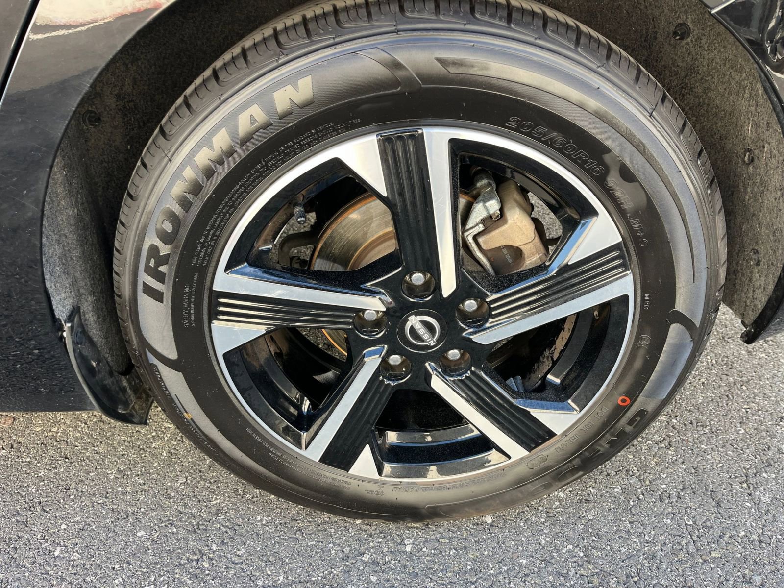 Thumbnail: 2024 Nissan Sentra - 29