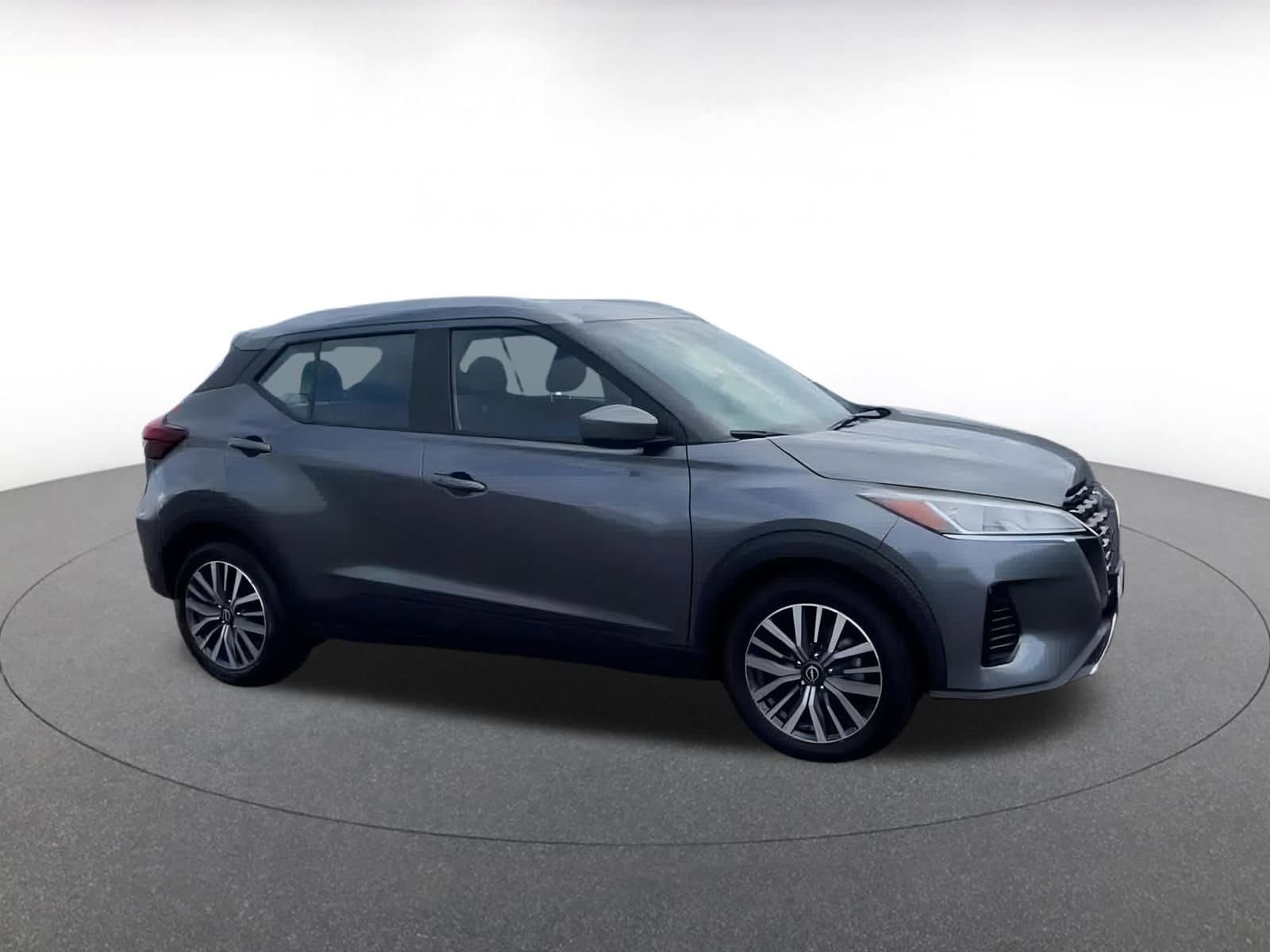Thumbnail: 2024 Nissan Kicks - 2