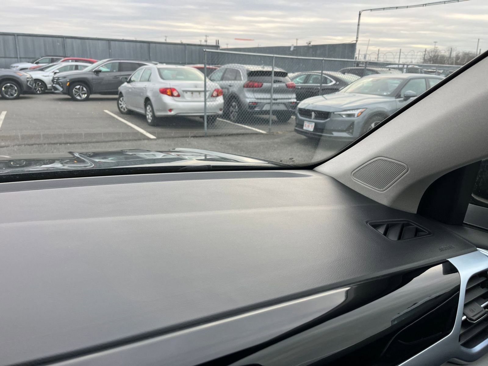 Thumbnail: 2025 Volkswagen Taos - 35