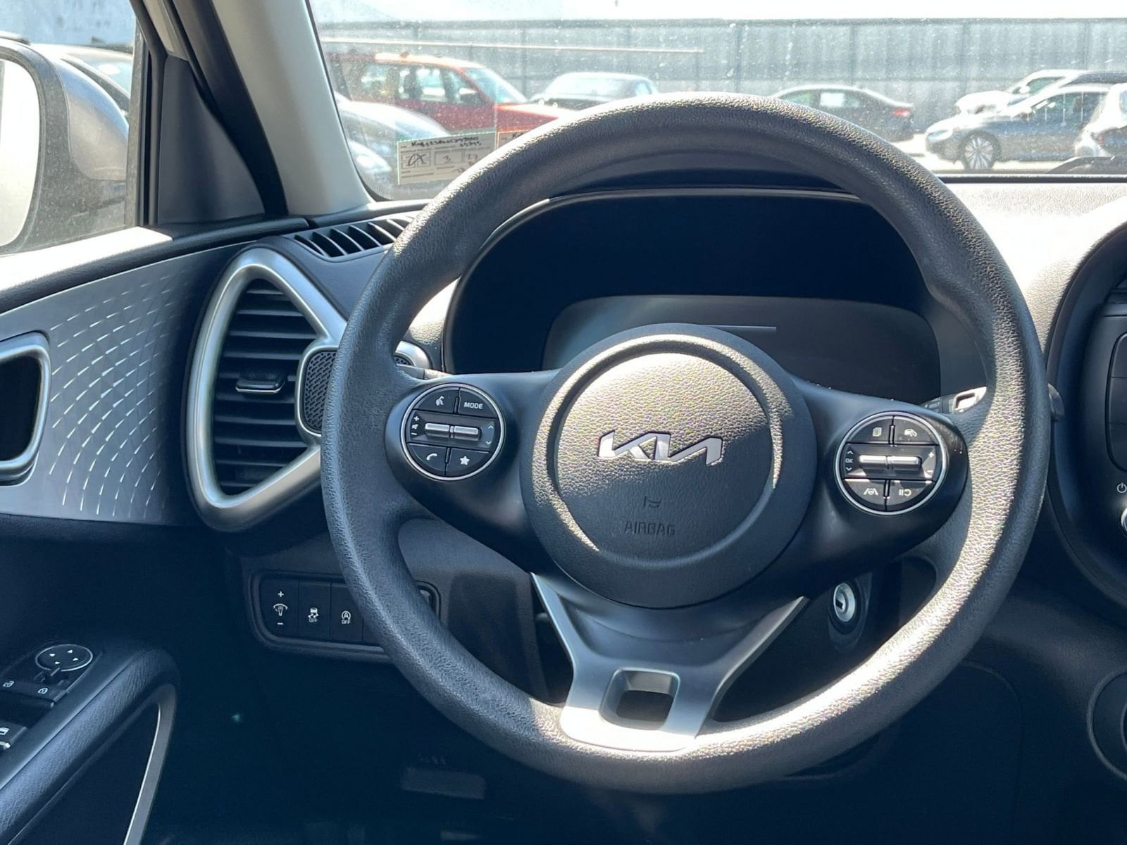 Thumbnail: 2025 Kia Soul - 26