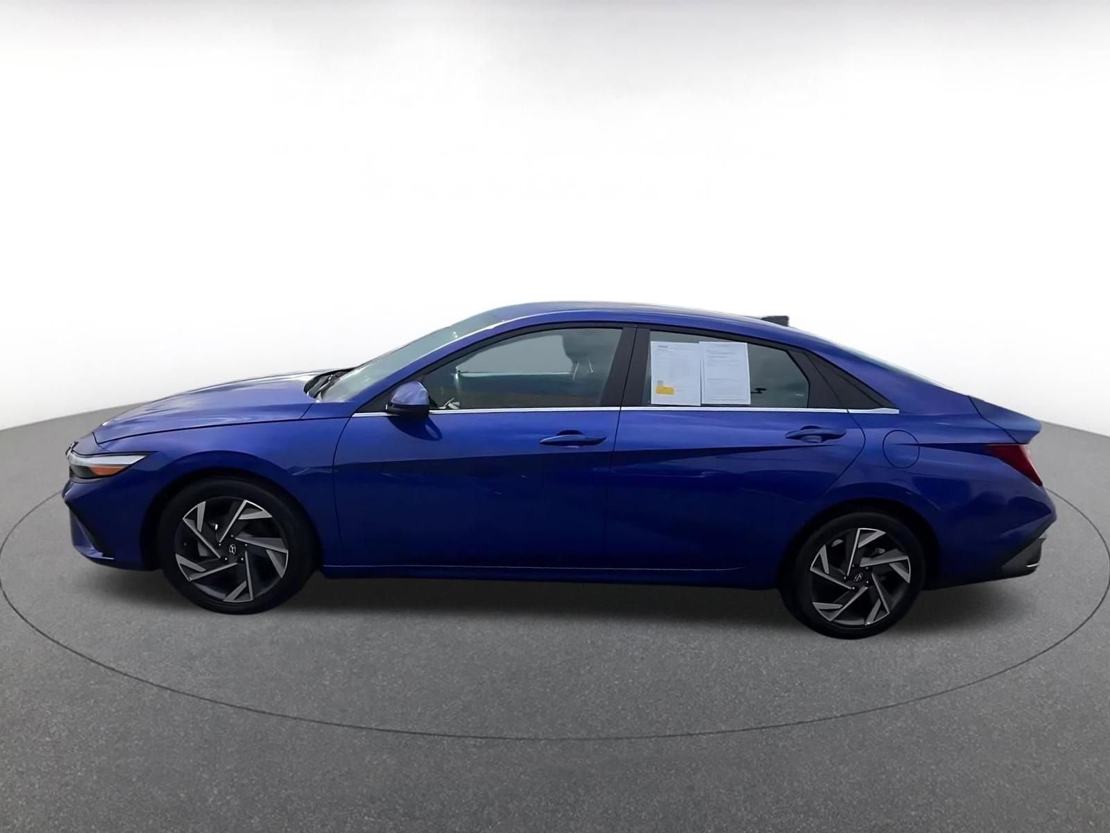 Thumbnail: 2025 Hyundai Elantra - 8