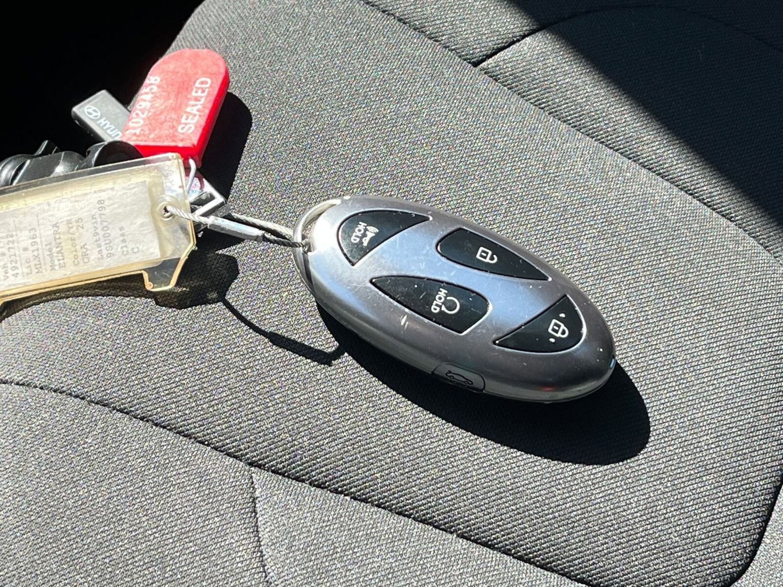 Thumbnail: 2025 Hyundai Elantra - 21