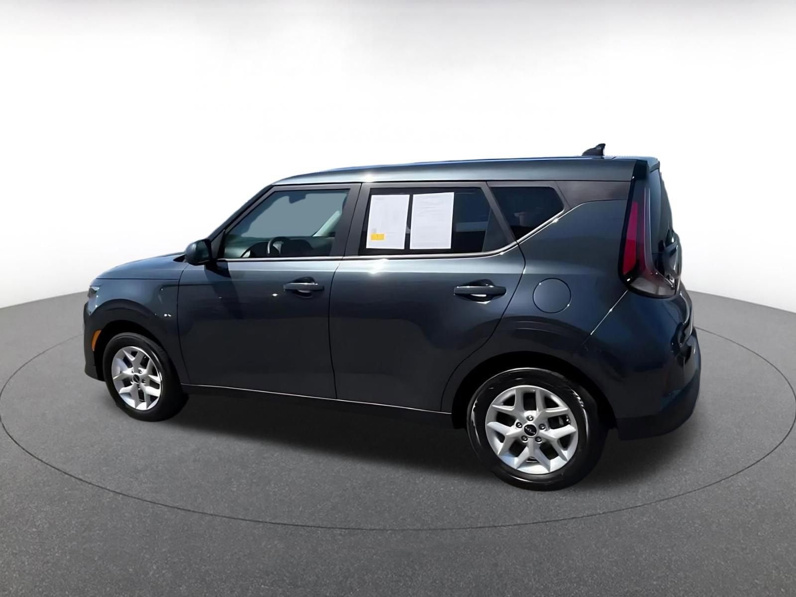 Thumbnail: 2025 Kia Soul - 10