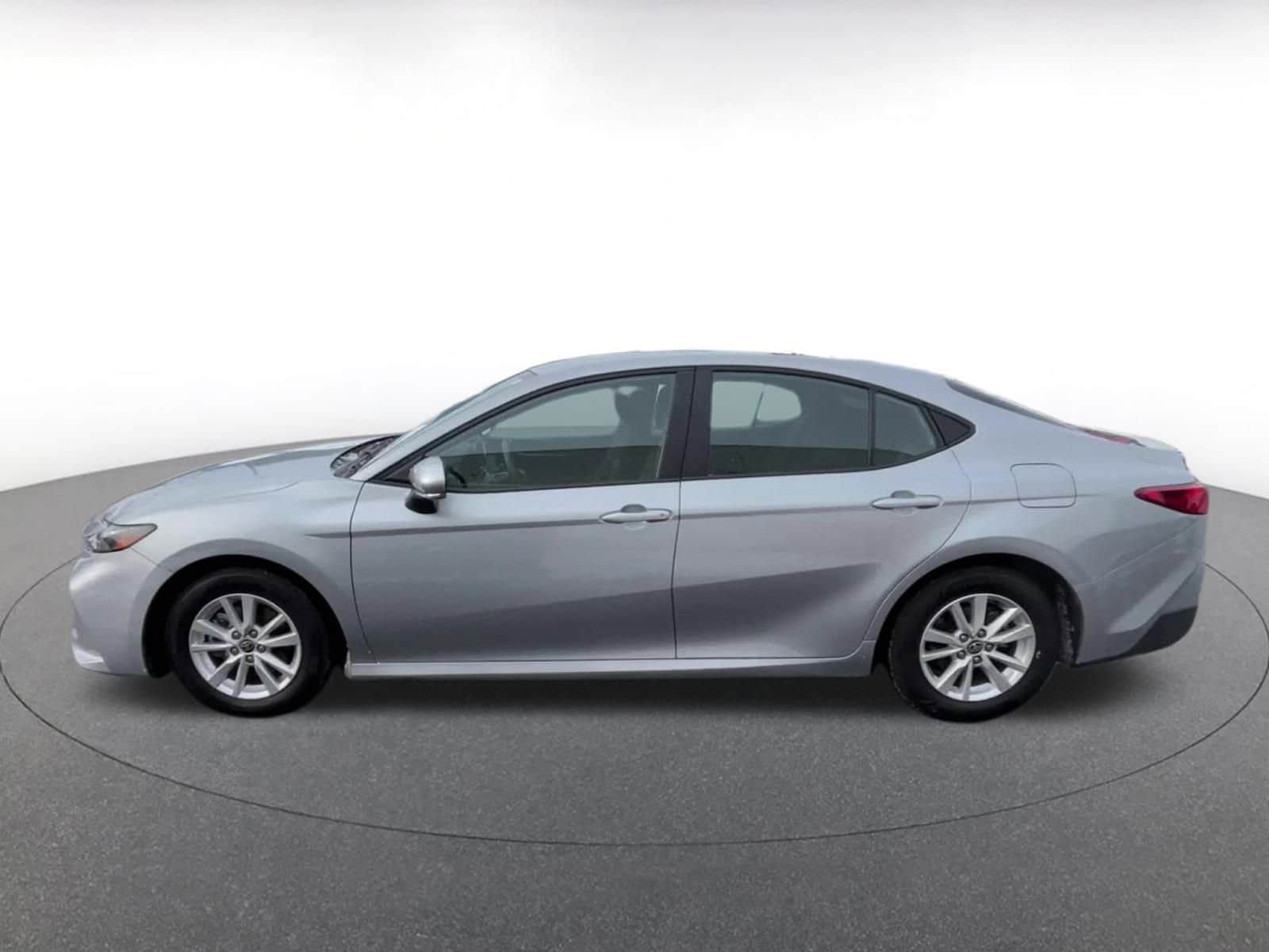 Thumbnail: 2025 Toyota Camry - 8