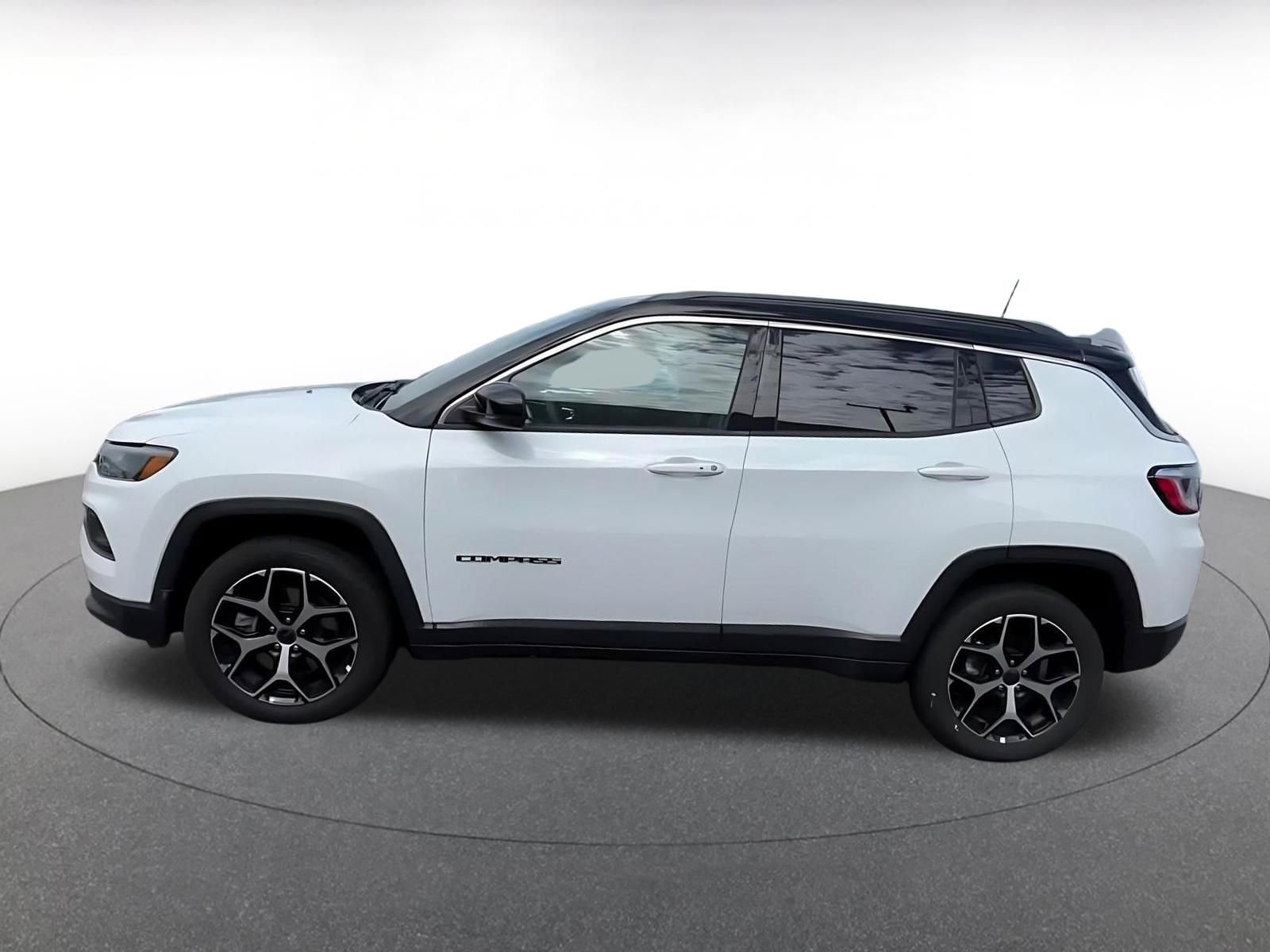 Thumbnail: 2025 Jeep Compass - 8