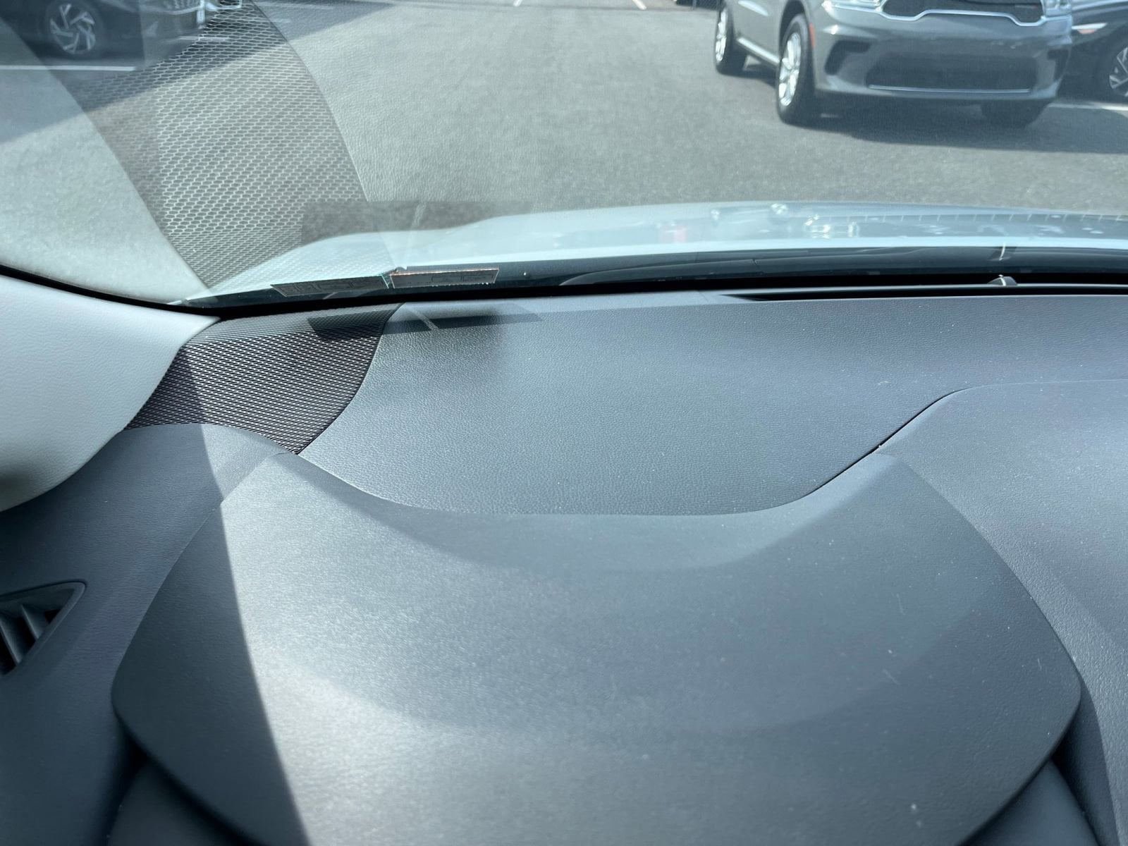 Thumbnail: 2025 Toyota Corolla - 33