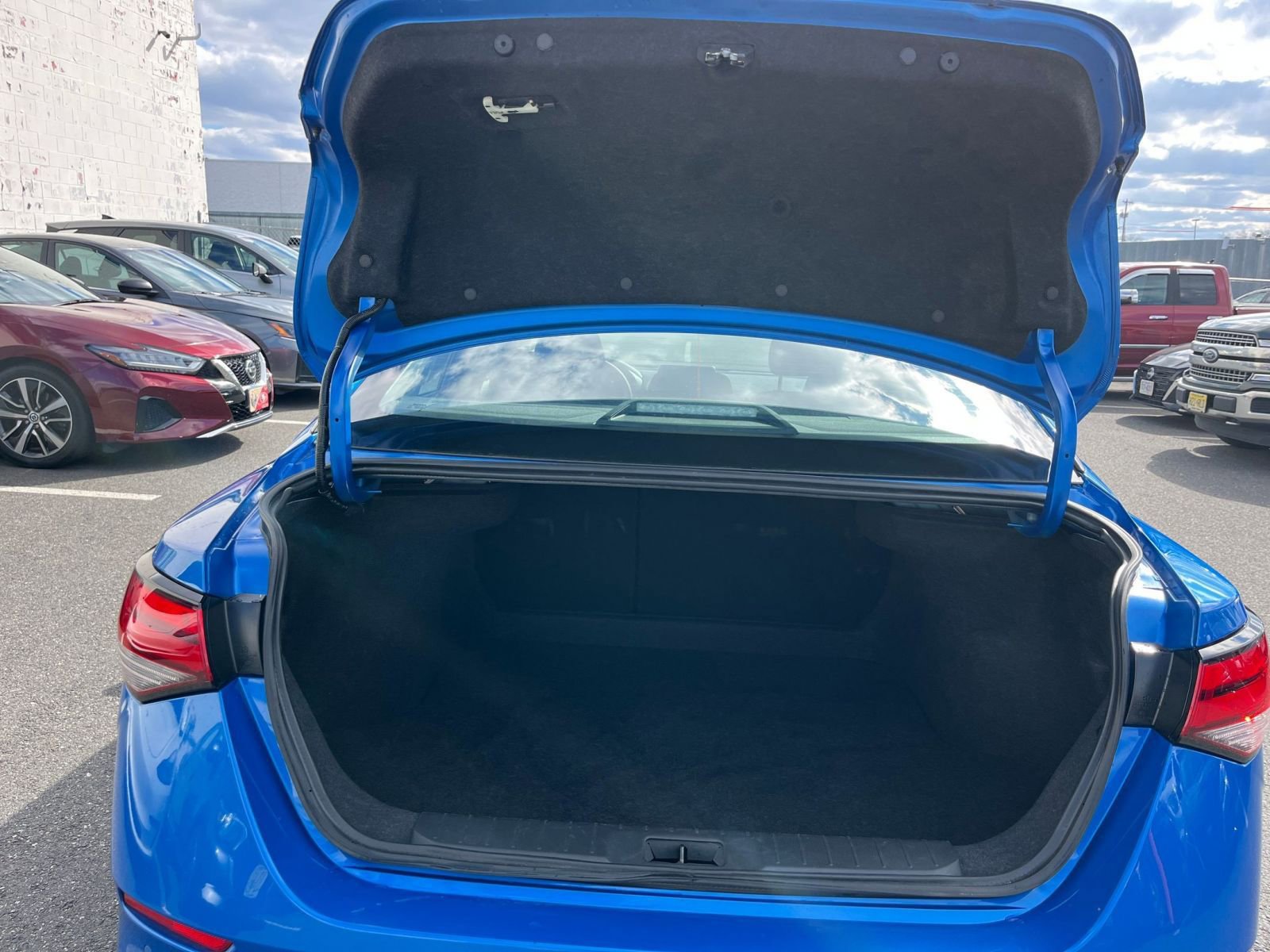 Thumbnail: 2025 Nissan Sentra - 30