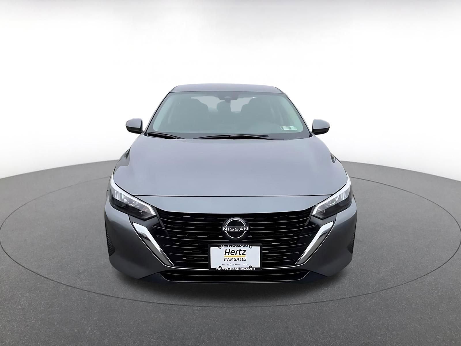 Thumbnail: 2025 Nissan Sentra - 5