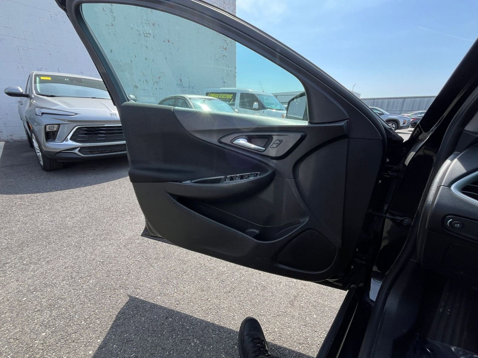 Thumbnail: 2024 Chevrolet Malibu - 18