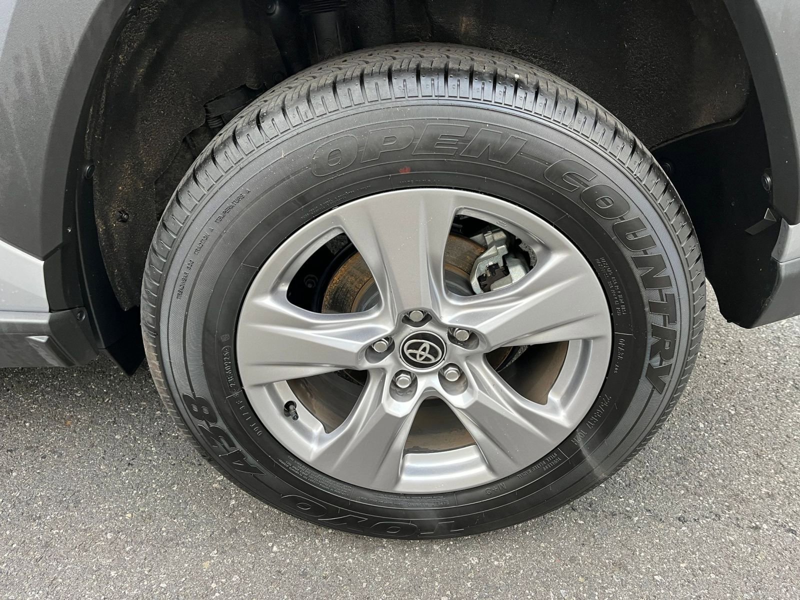 Thumbnail: 2025 Toyota RAV4 - 30