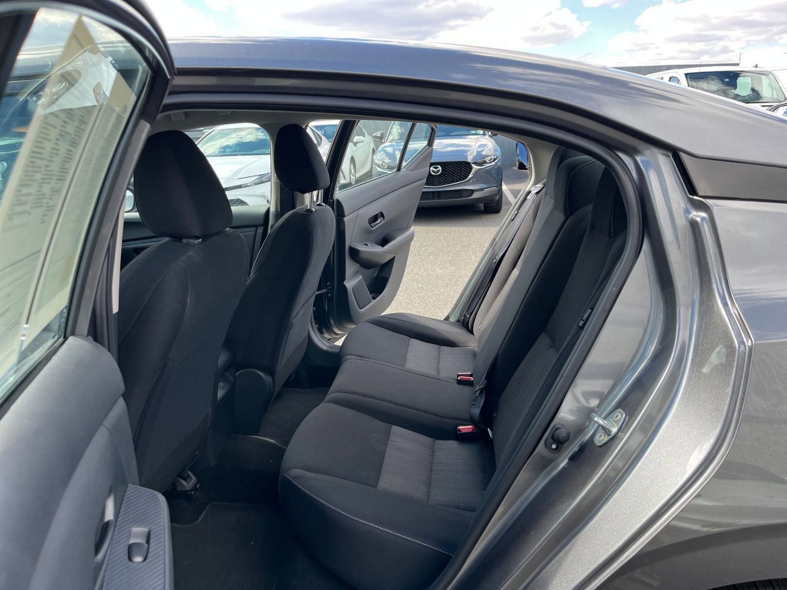 Thumbnail: 2025 Nissan Sentra - 25