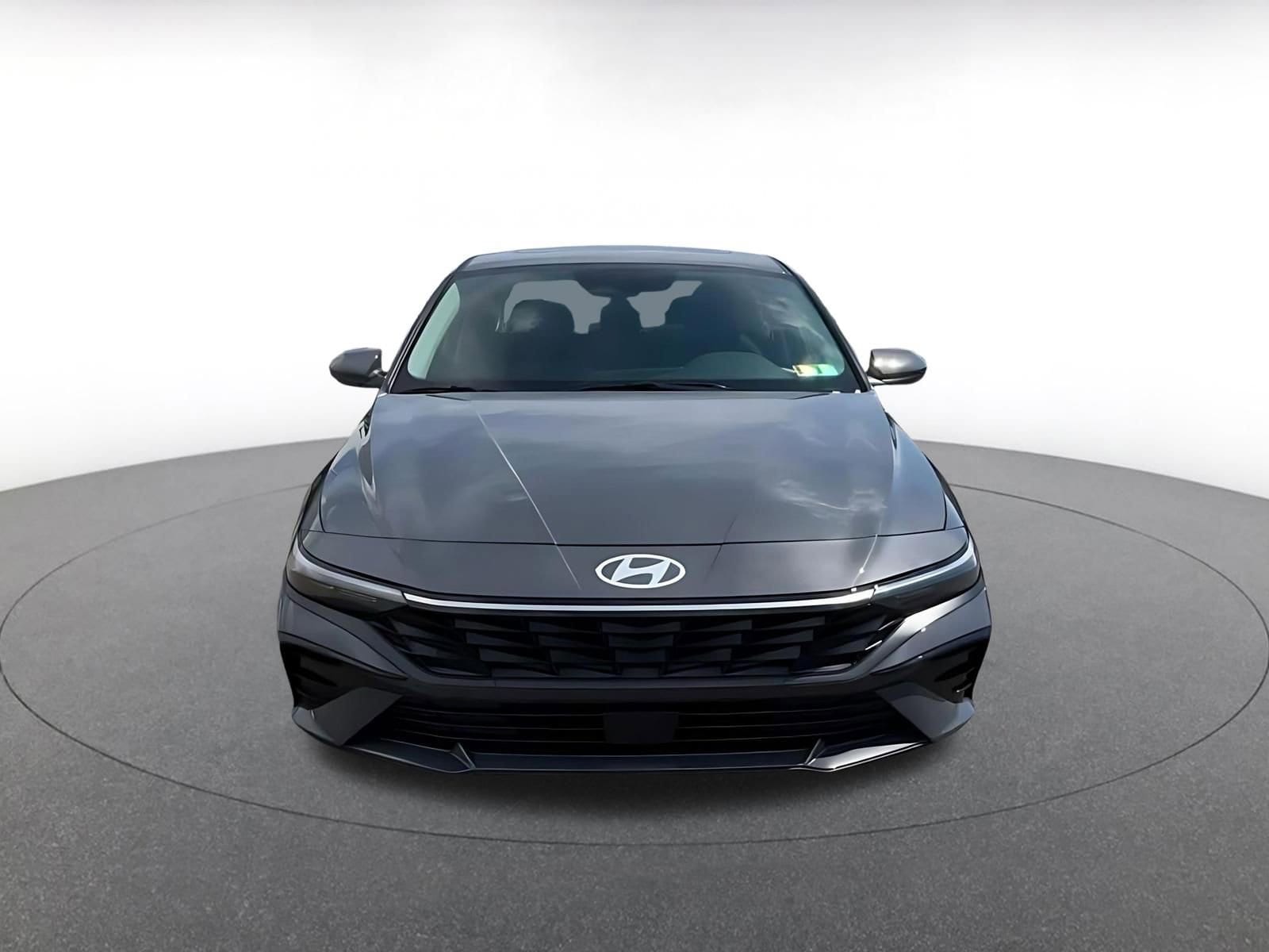 Thumbnail: 2025 Hyundai Elantra - 5
