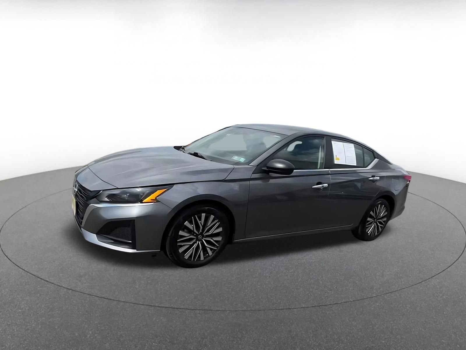 Thumbnail: 2025 Nissan Altima - 7