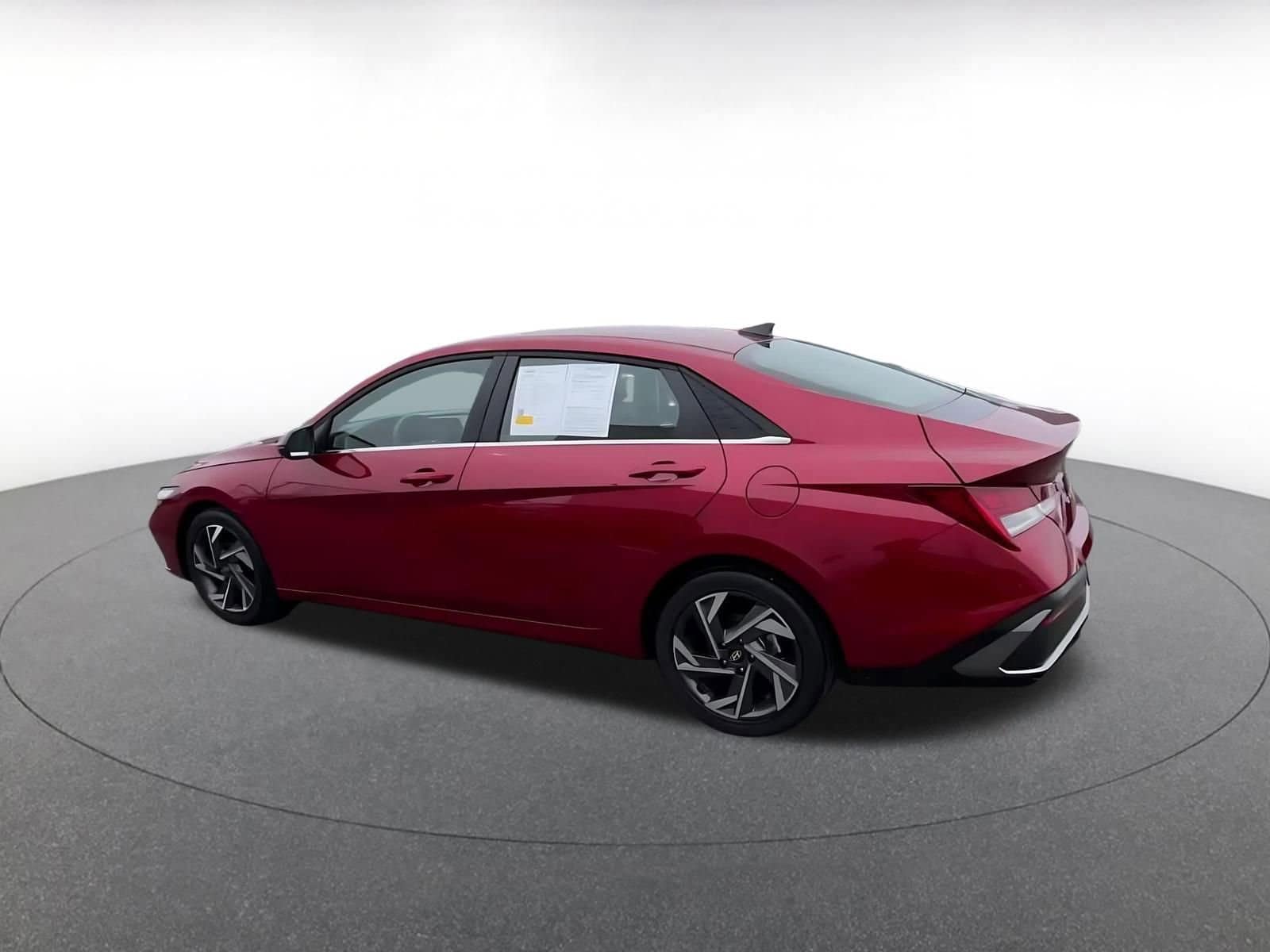 Thumbnail: 2025 Hyundai Elantra - 10