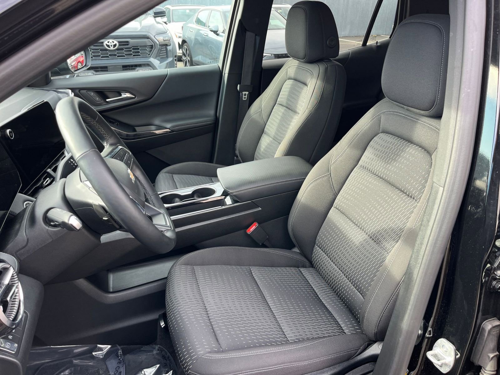 Thumbnail: 2025 Chevrolet Equinox - 35