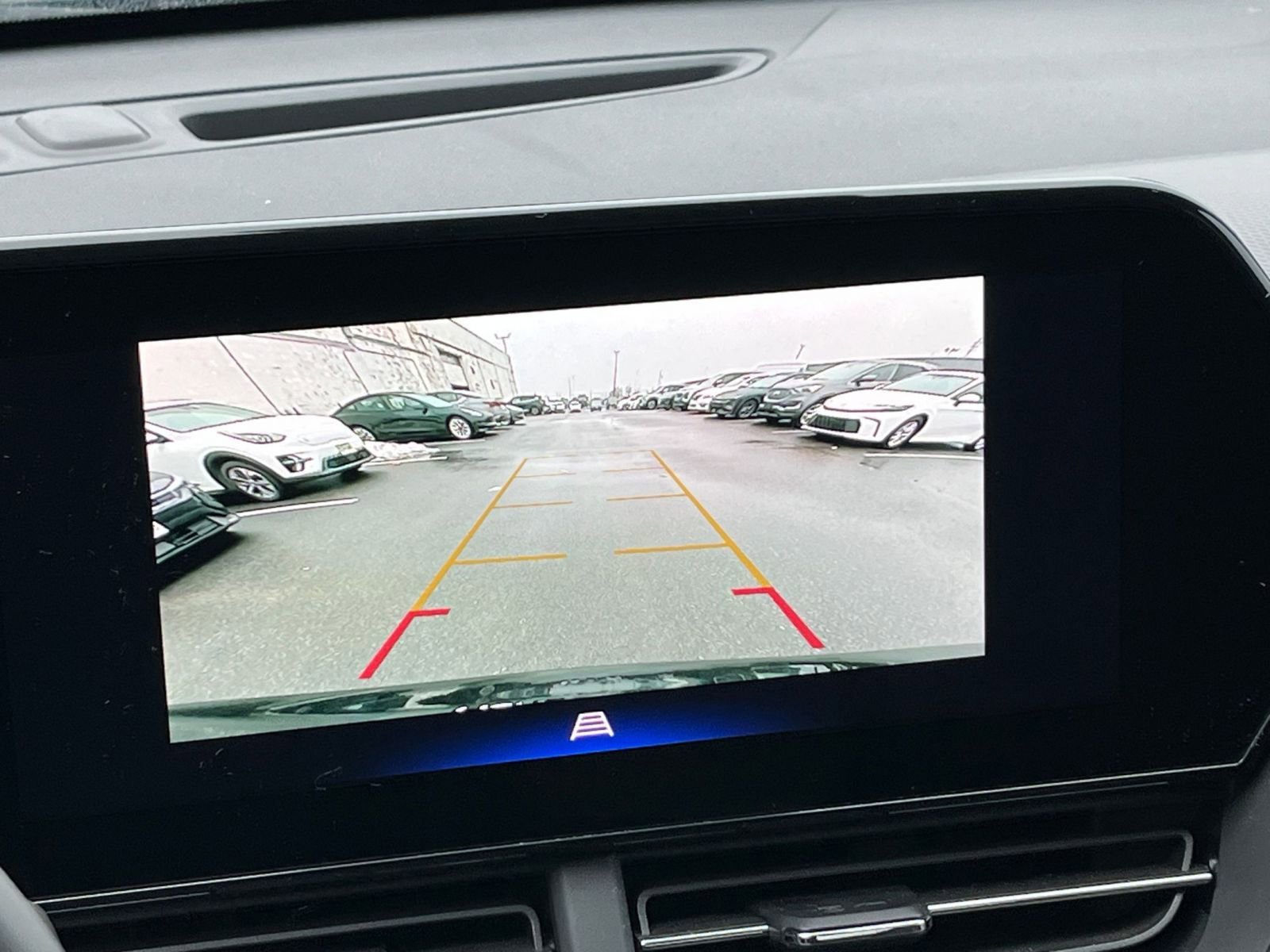 Thumbnail: 2025 Chevrolet Trax - 22