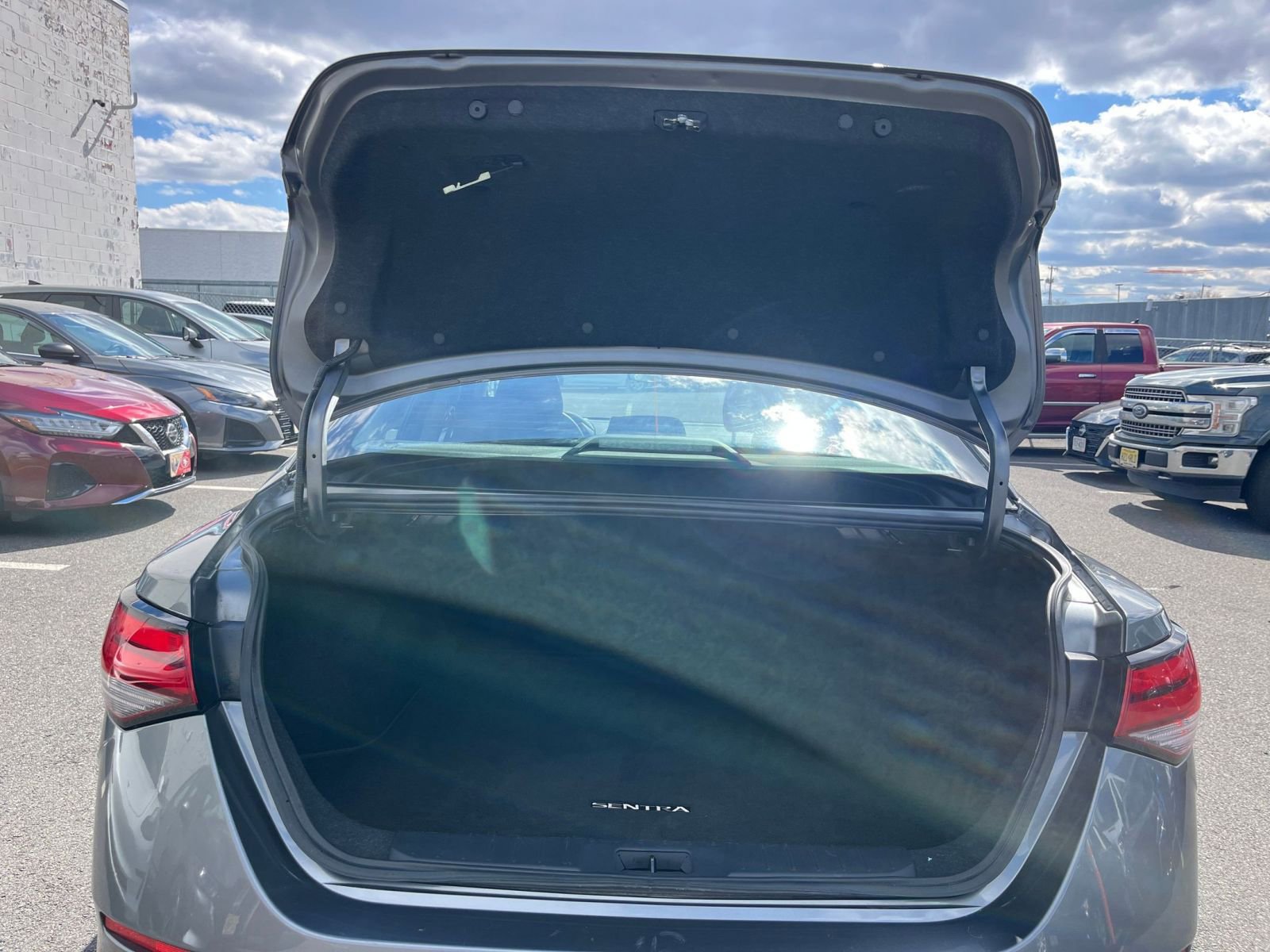 Thumbnail: 2025 Nissan Sentra - 30