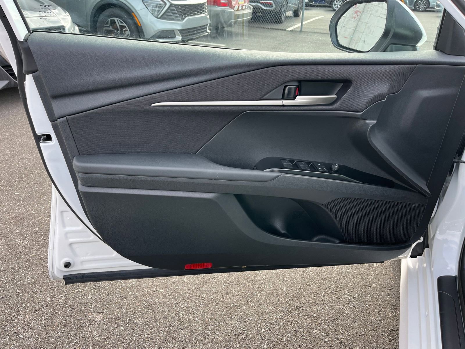 Thumbnail: 2025 Toyota Camry - 20