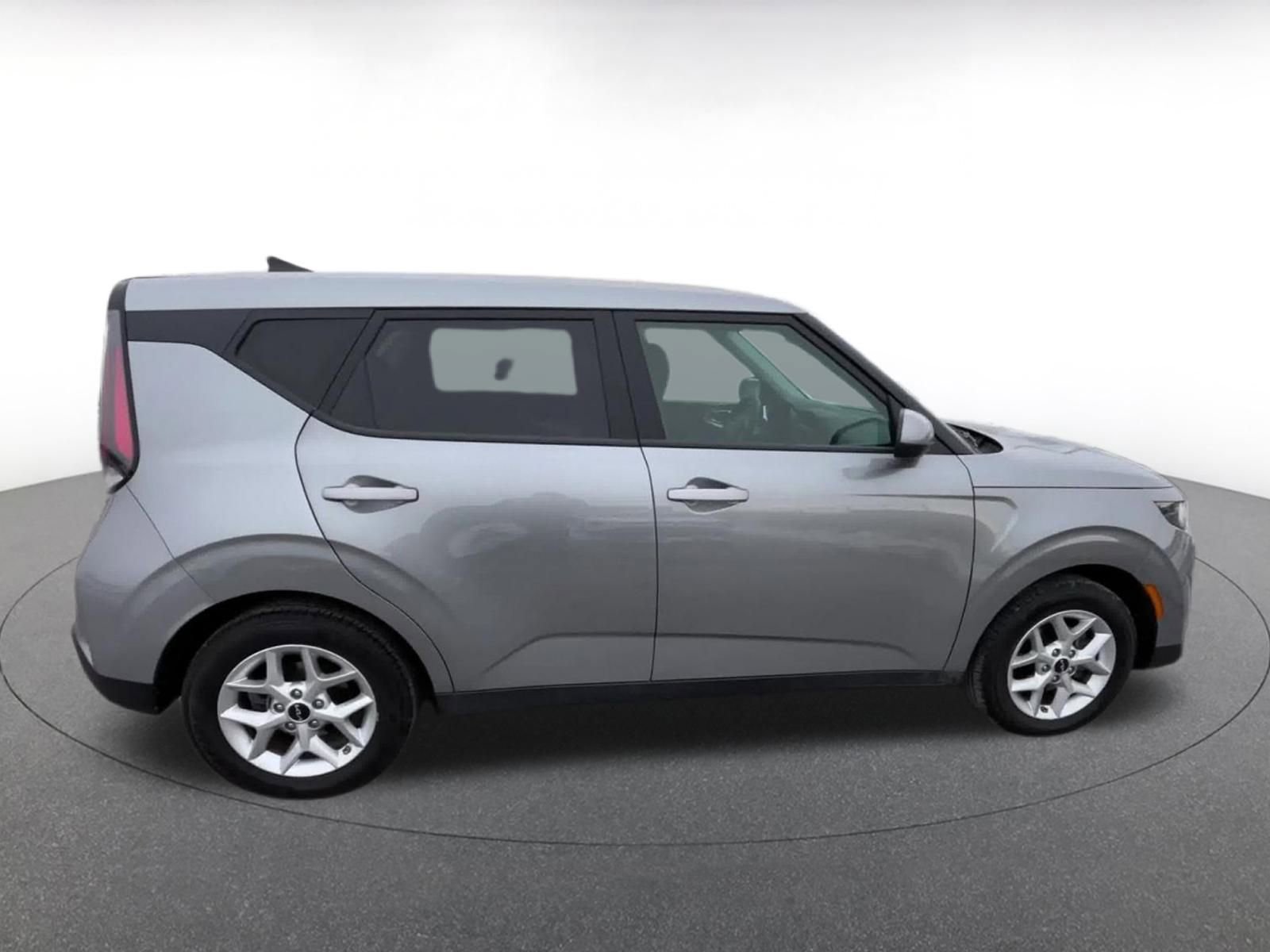 Thumbnail: 2025 Kia Soul - 16