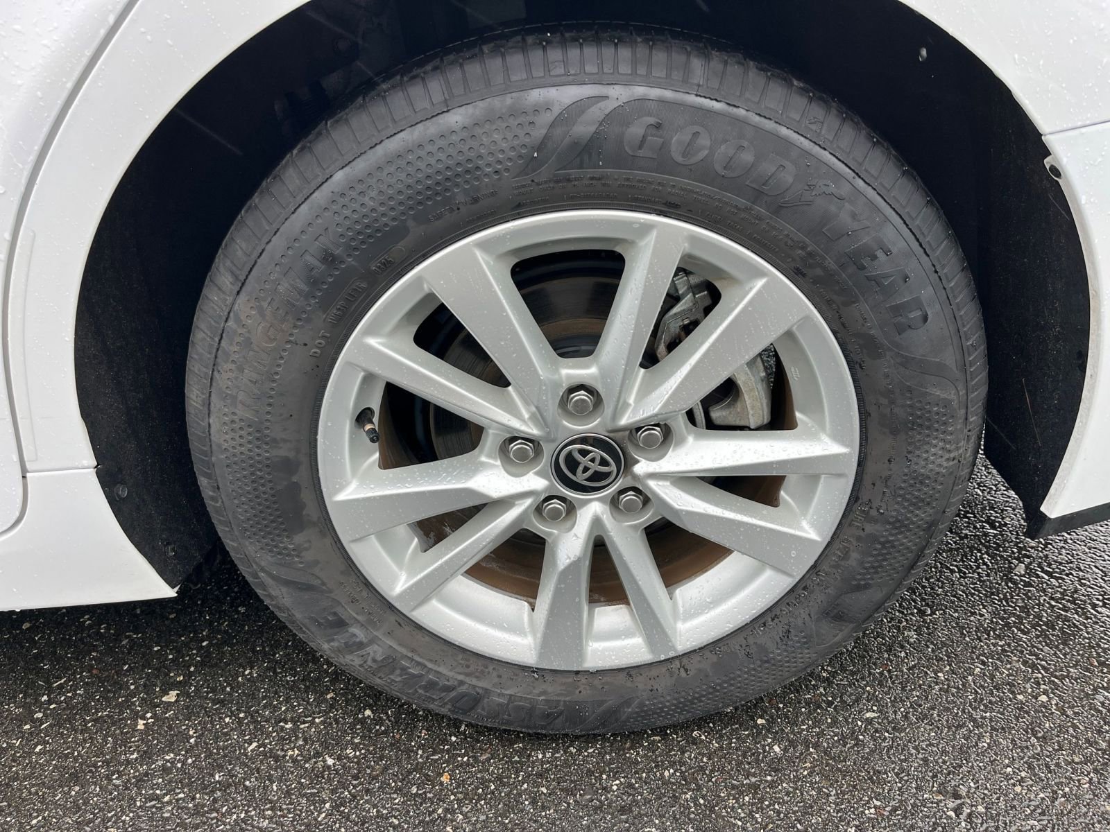 Thumbnail: 2025 Toyota Camry - 29