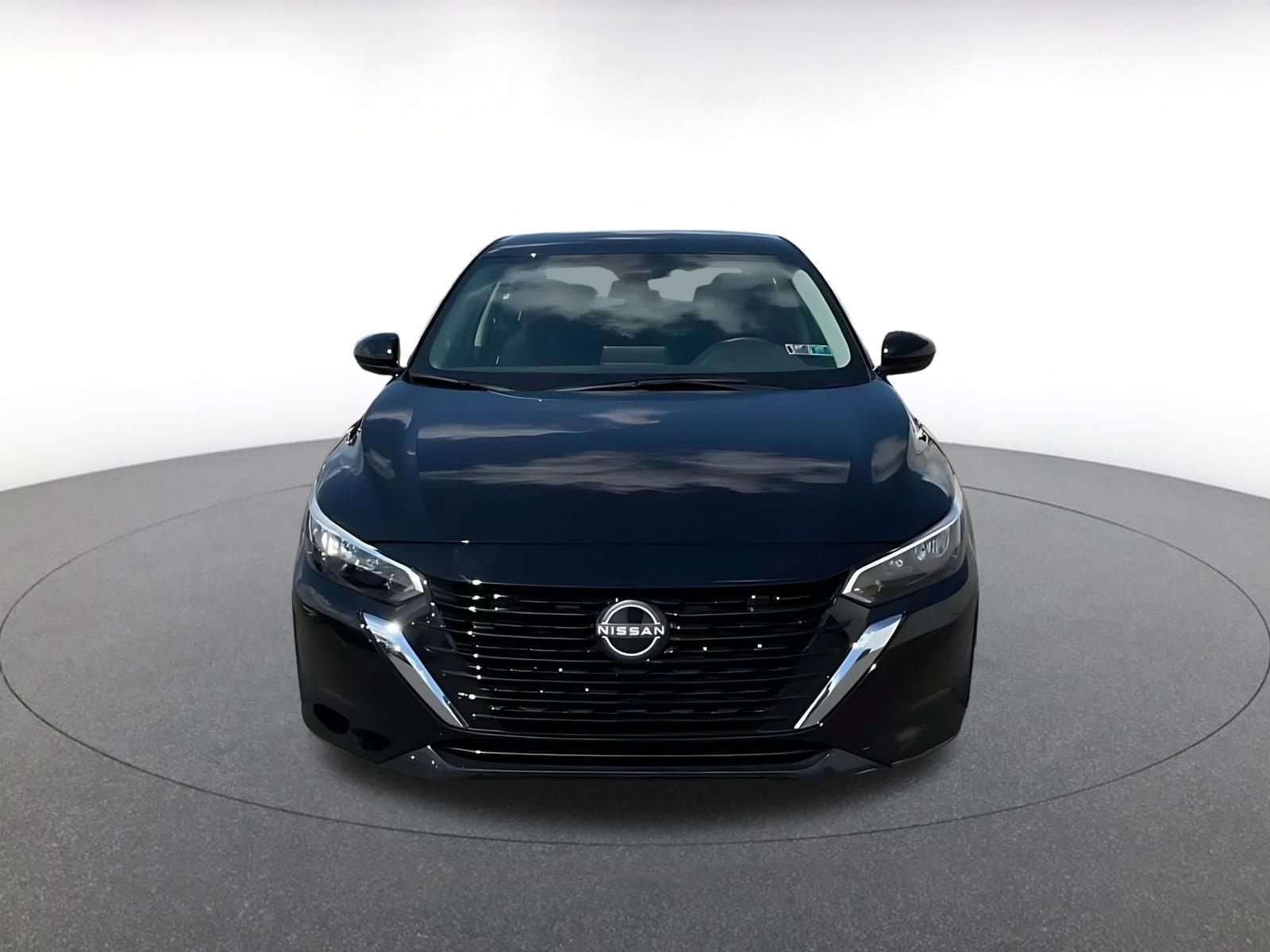Thumbnail: 2025 Nissan Sentra - 5